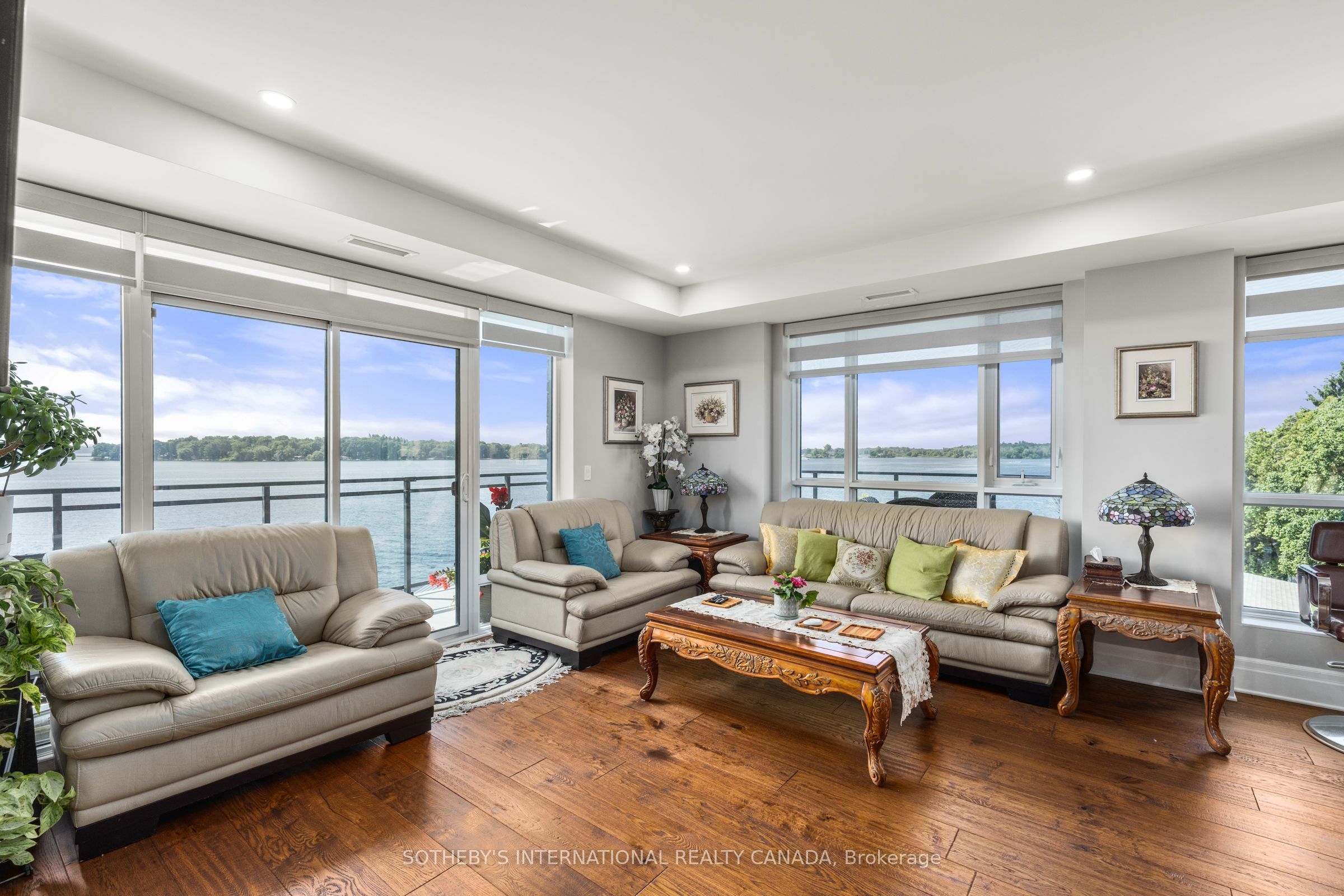 #221 - 129B South St Street