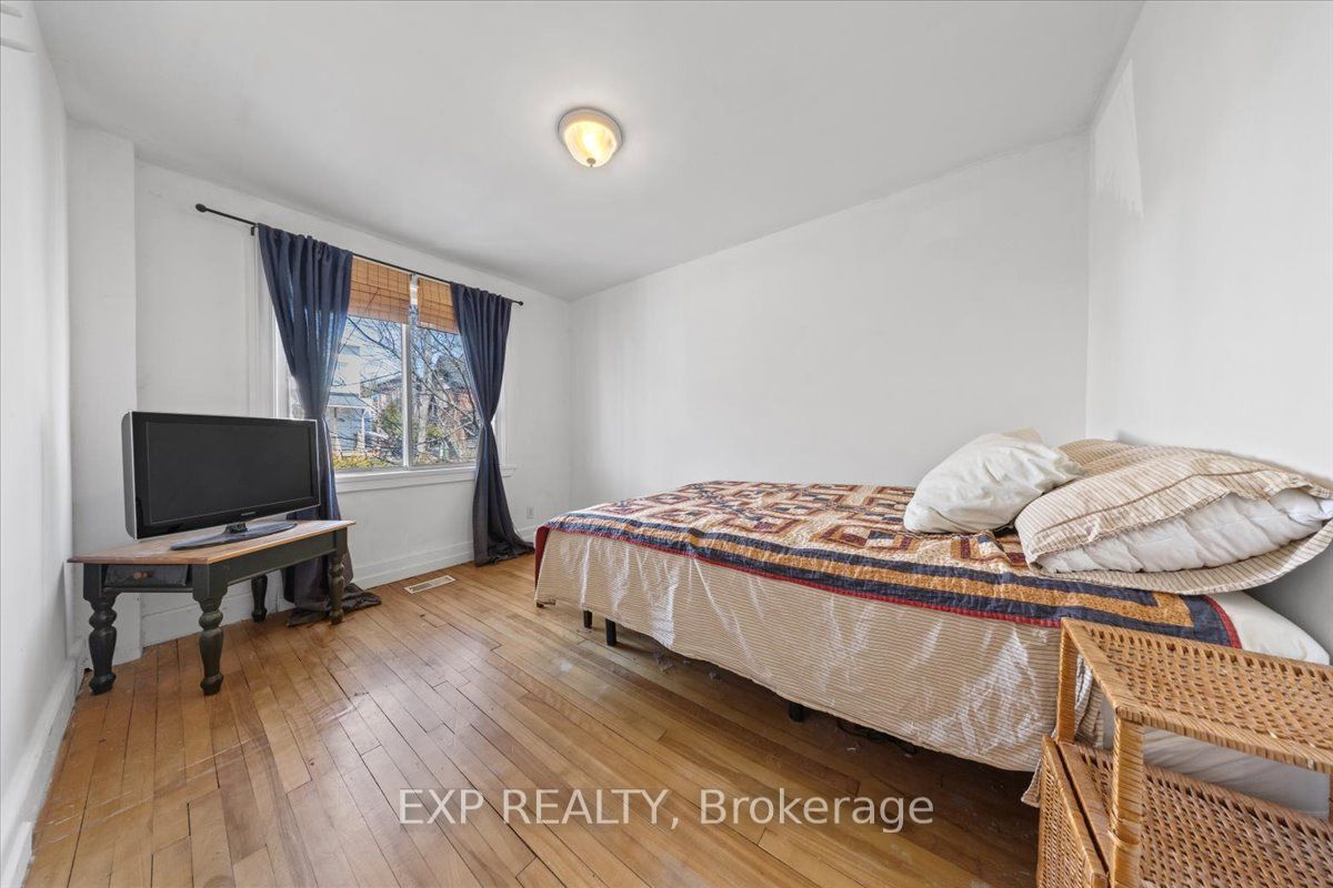 146 Laval Street Property Photo 16