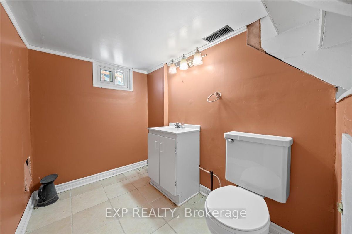 146 Laval Street Property Photo 29