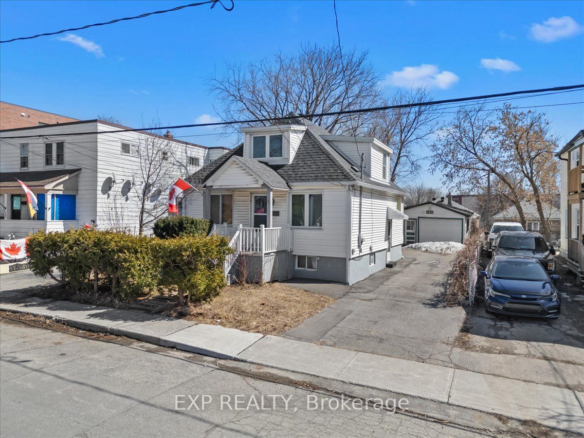 146 Laval Street Property Photo 37