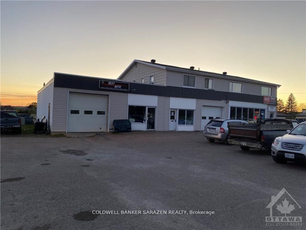 560 Stewart Street Property Photo 1