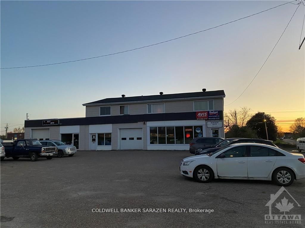 560 Stewart Street Property Photo 7