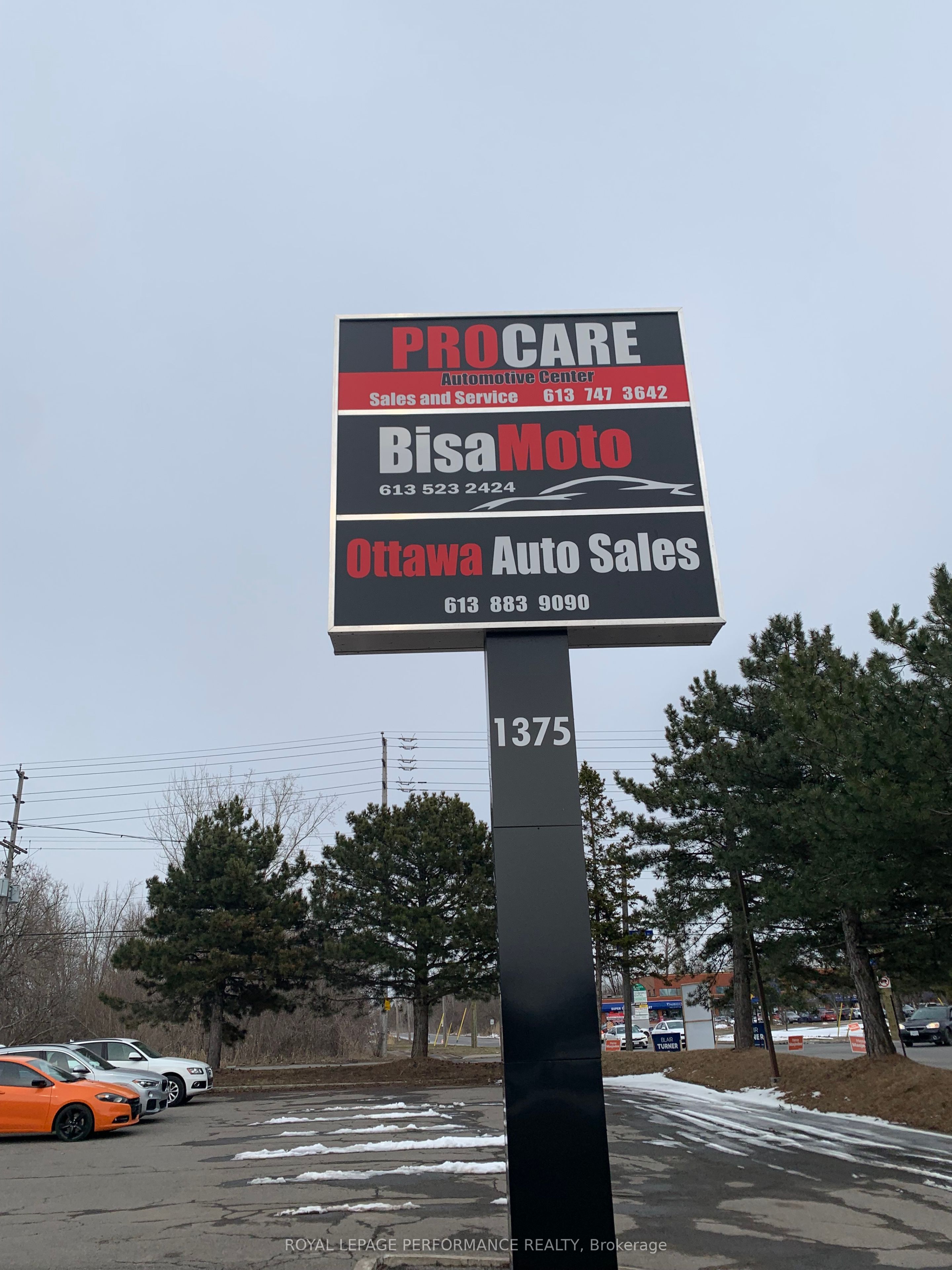 #unit 1 - 1375 Johnston Road Property Photo 2