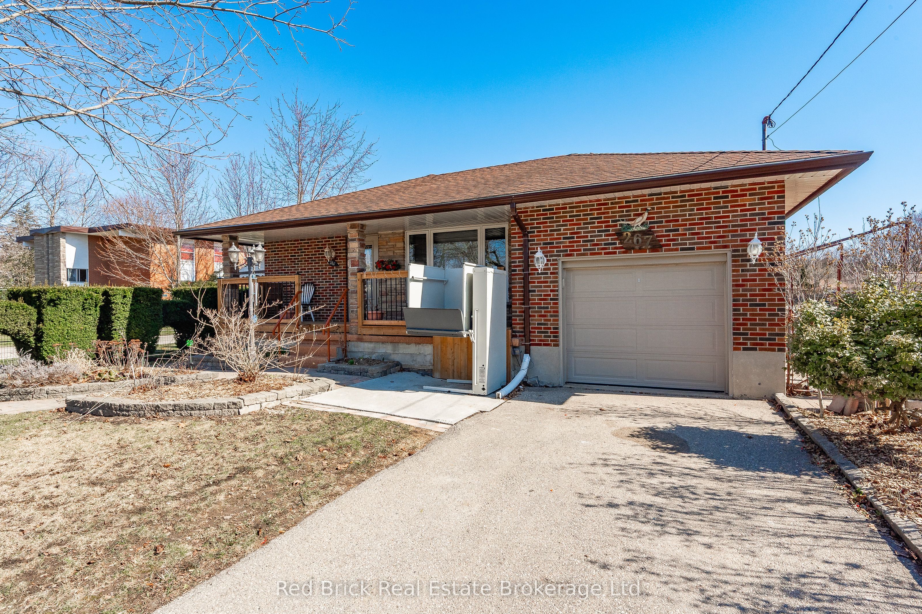 267 Metcalfe Street Property Photo 5