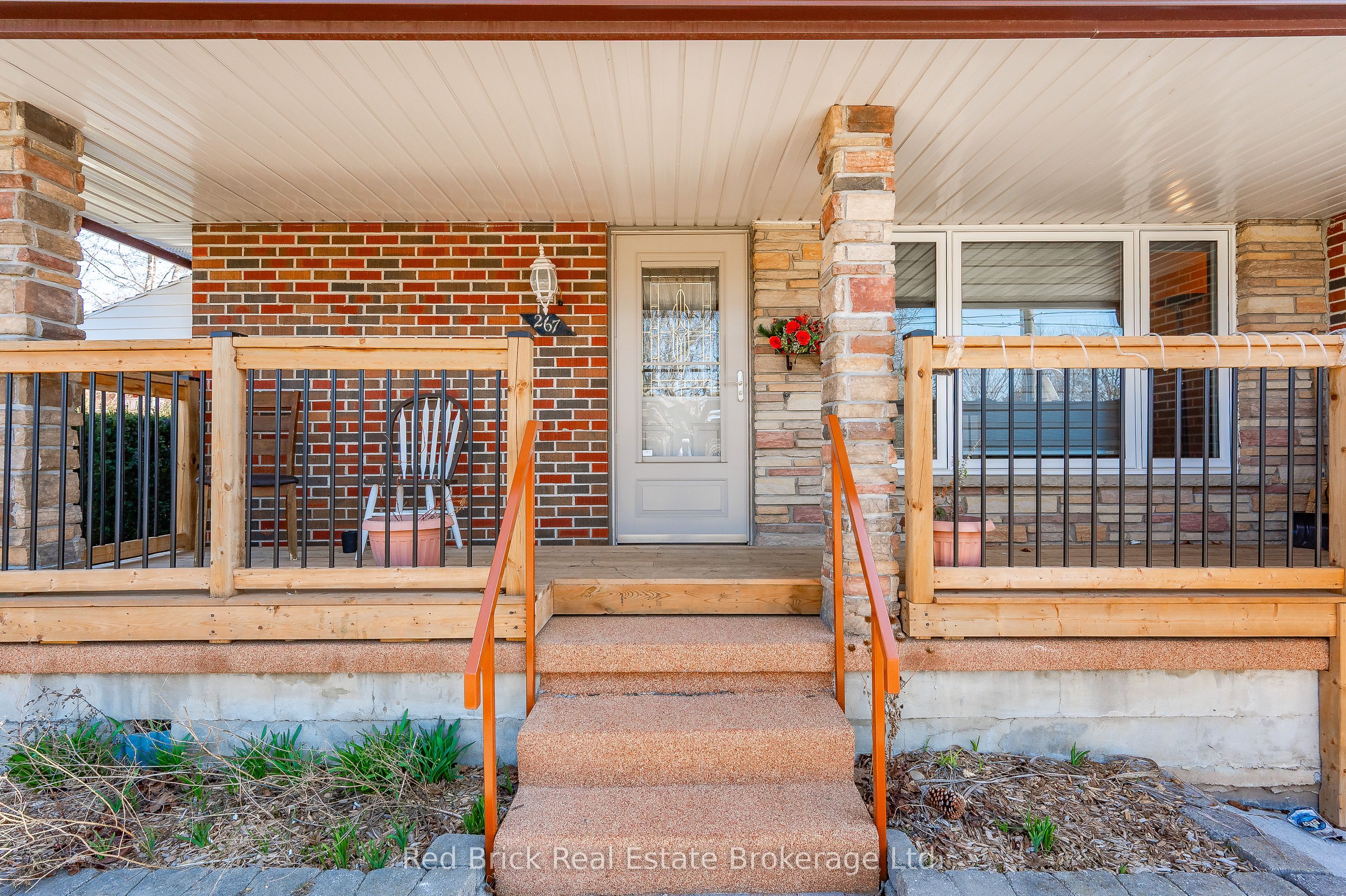 267 Metcalfe Street Property Photo 7