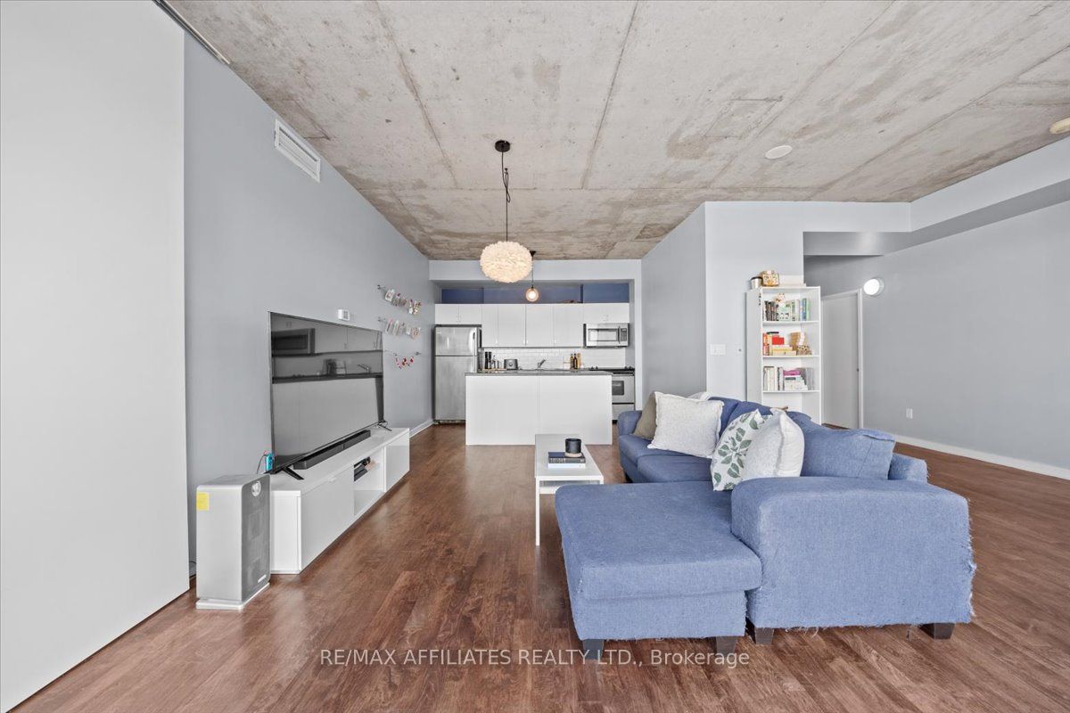 180 York Street 201 Property Photo 13