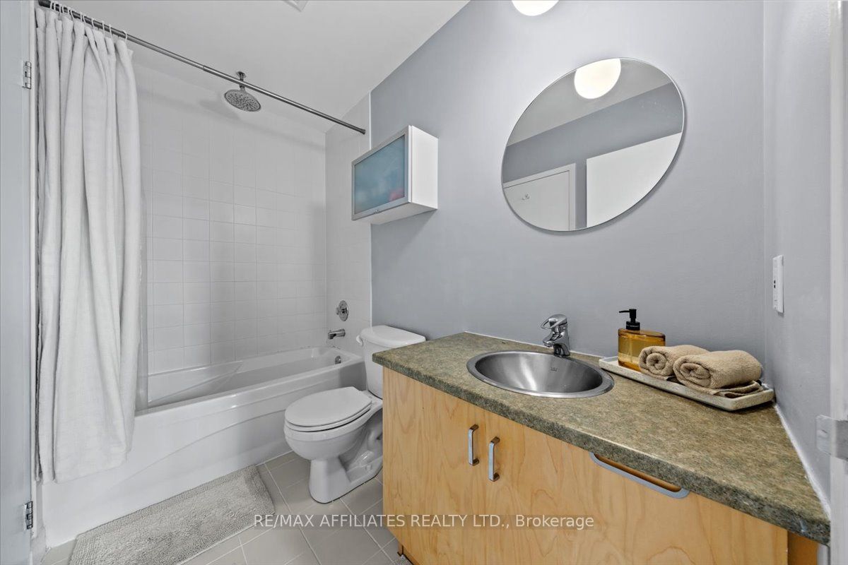 180 York Street 201 Property Photo 27