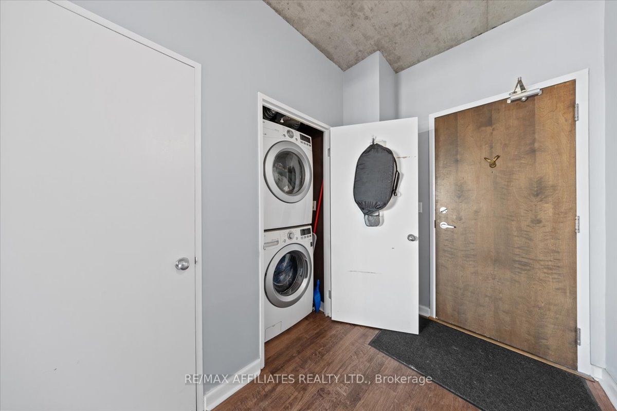 180 York Street 201 Property Photo 28