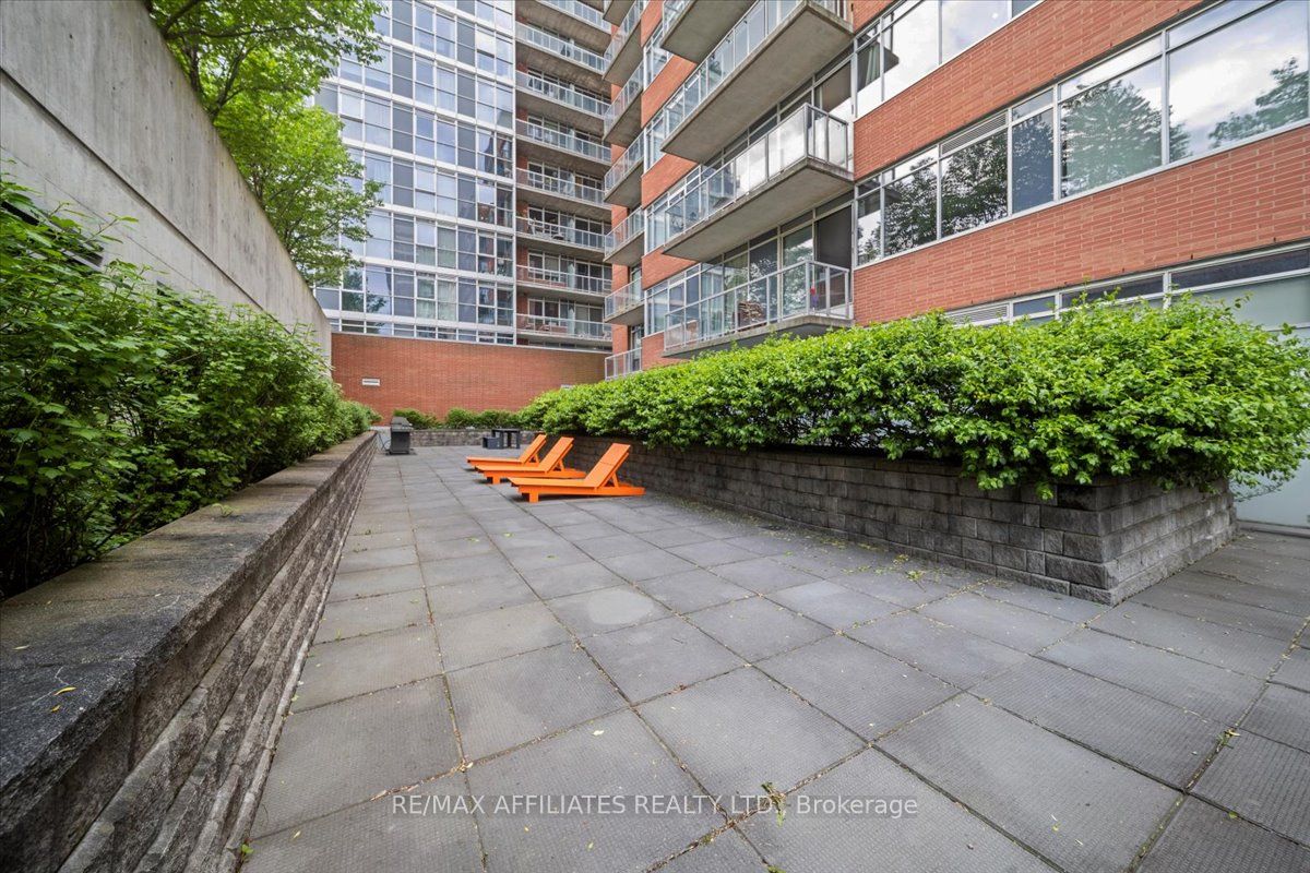 180 York Street 201 Property Photo 33