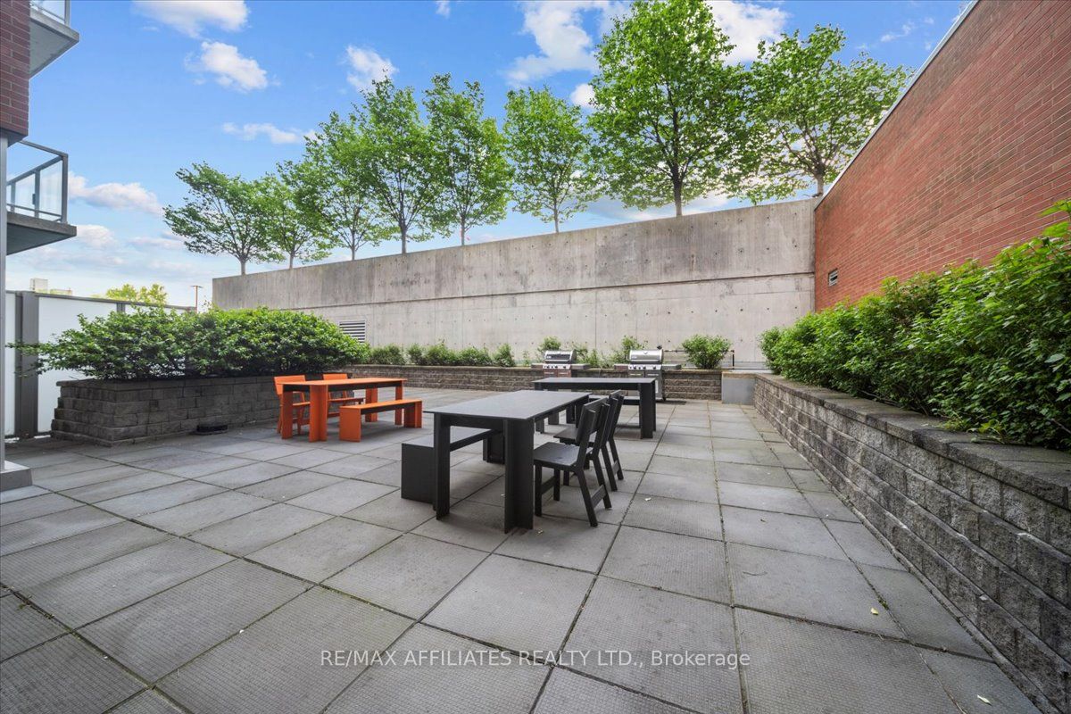 180 York Street 201 Property Photo 34