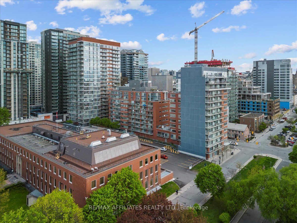 180 York Street 201 Property Photo 40