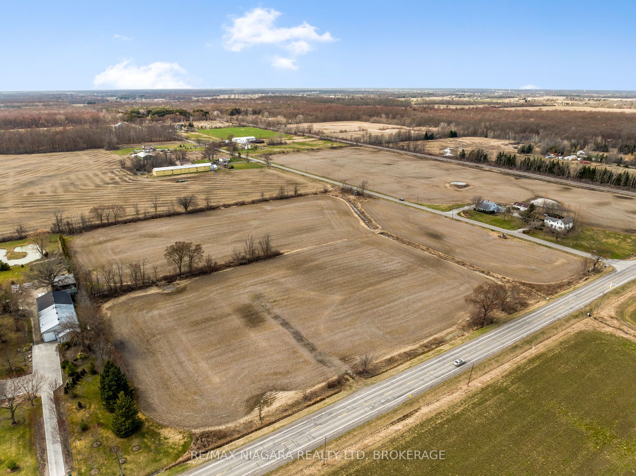 52096 Regional Road 24 Property Photo 4