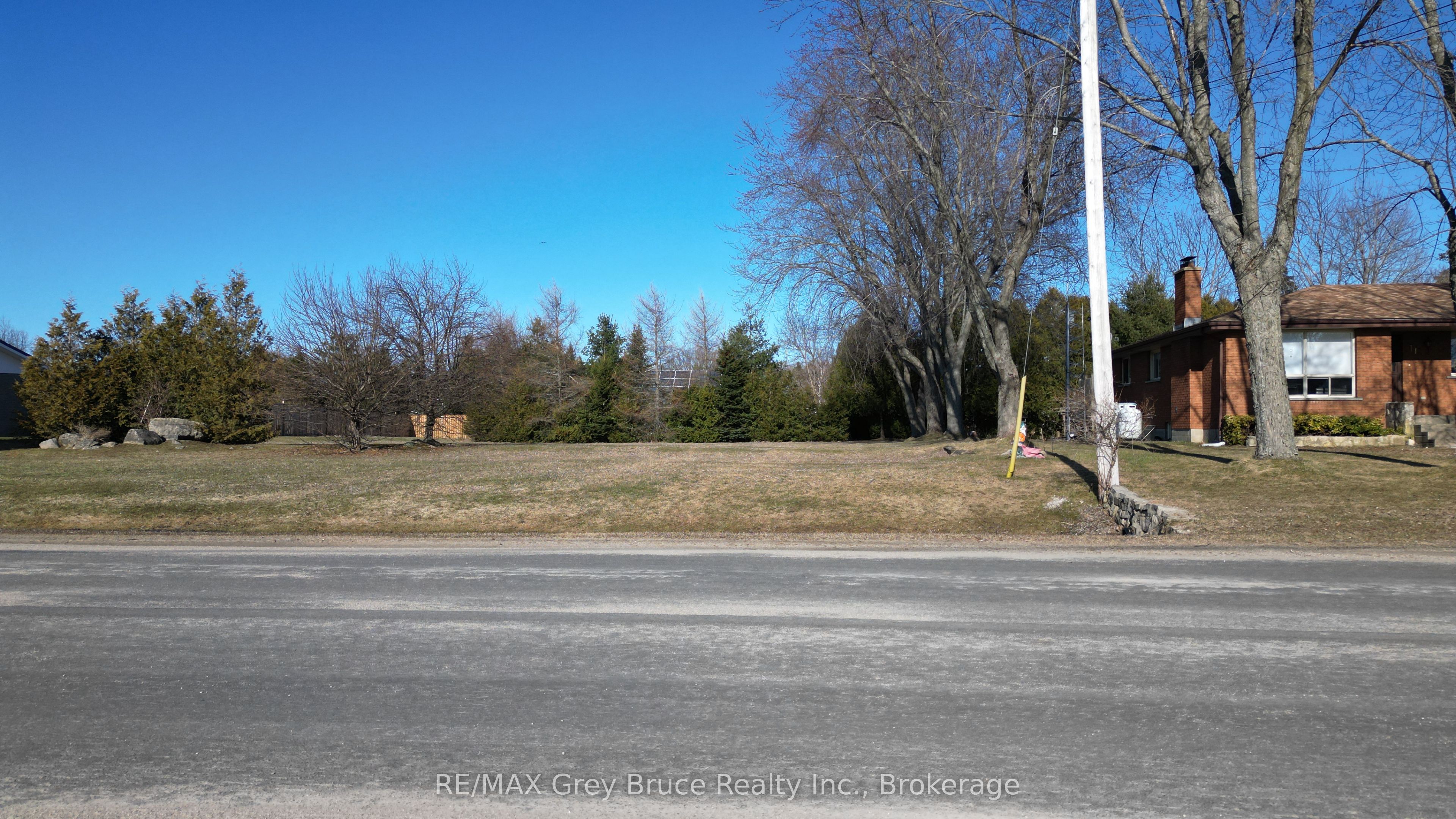 15 Bayfield Street Property Photo 2