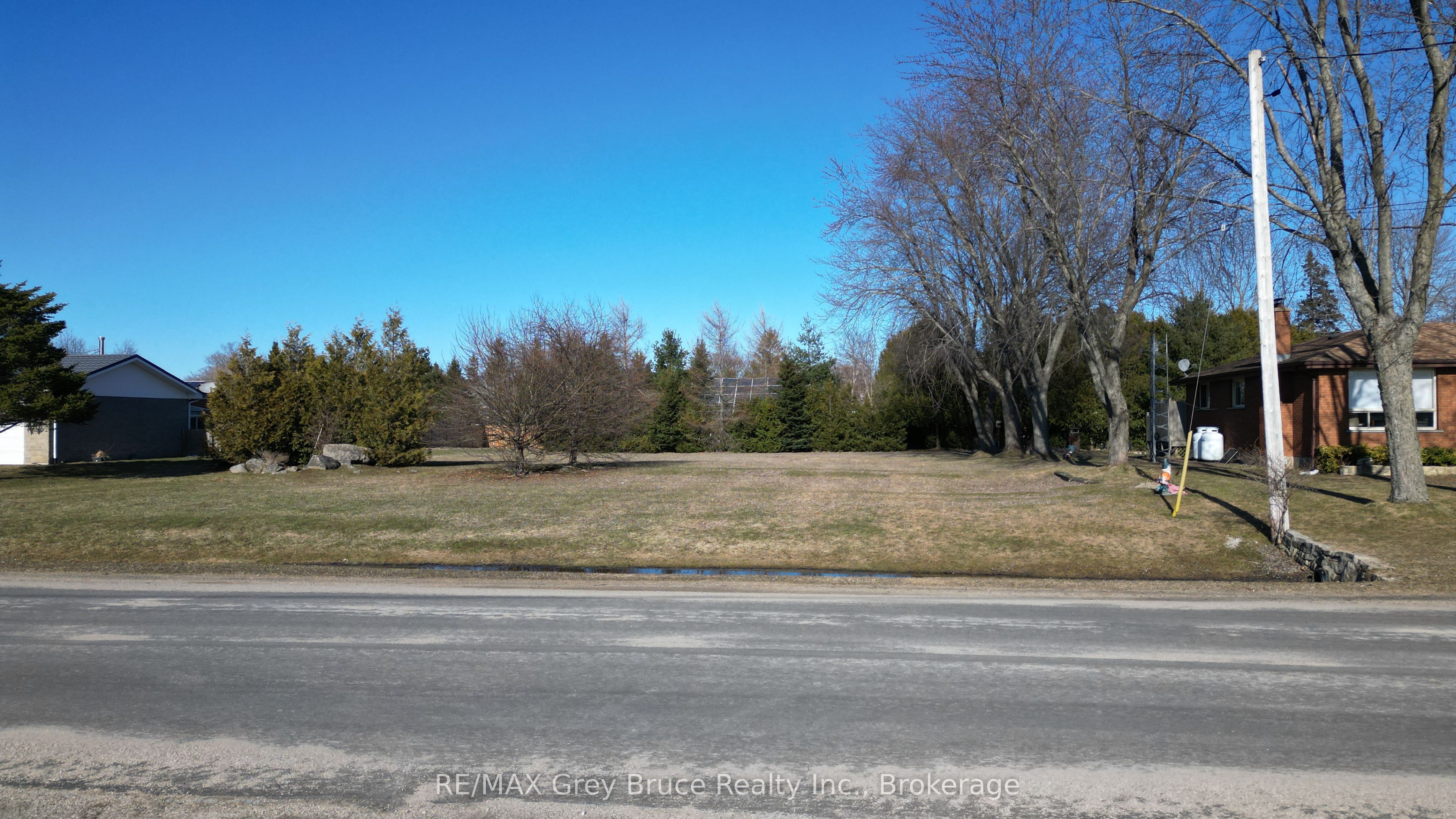 15 Bayfield Street Property Photo 3