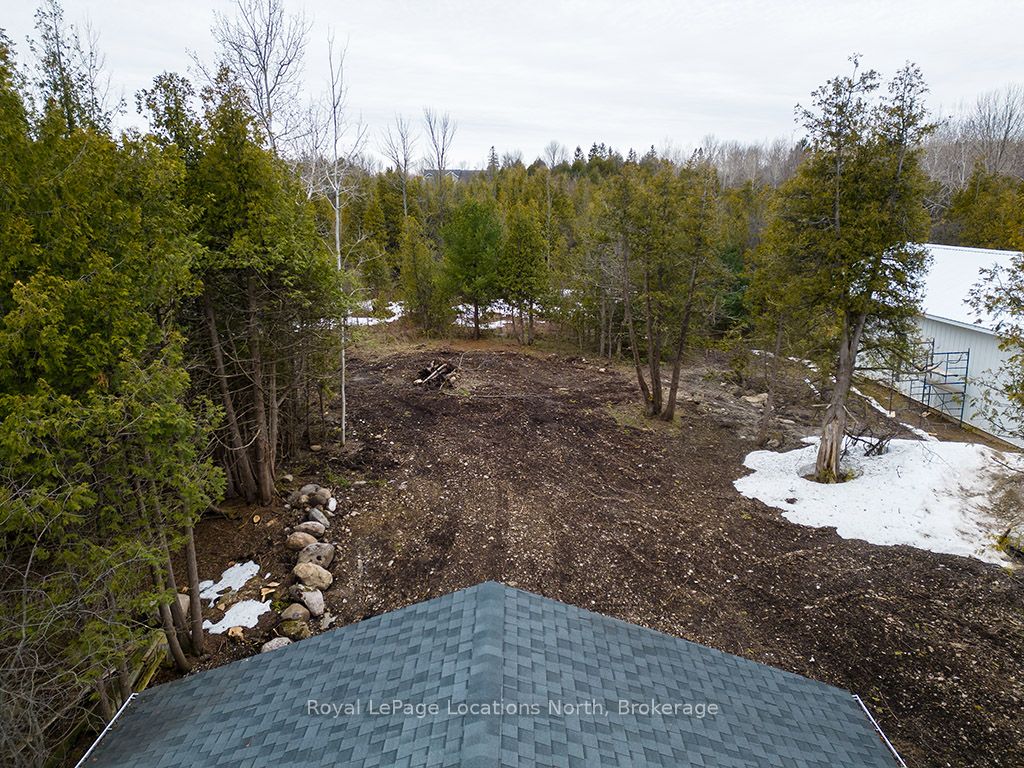 237 Lake Shore Rd Property Photo 6