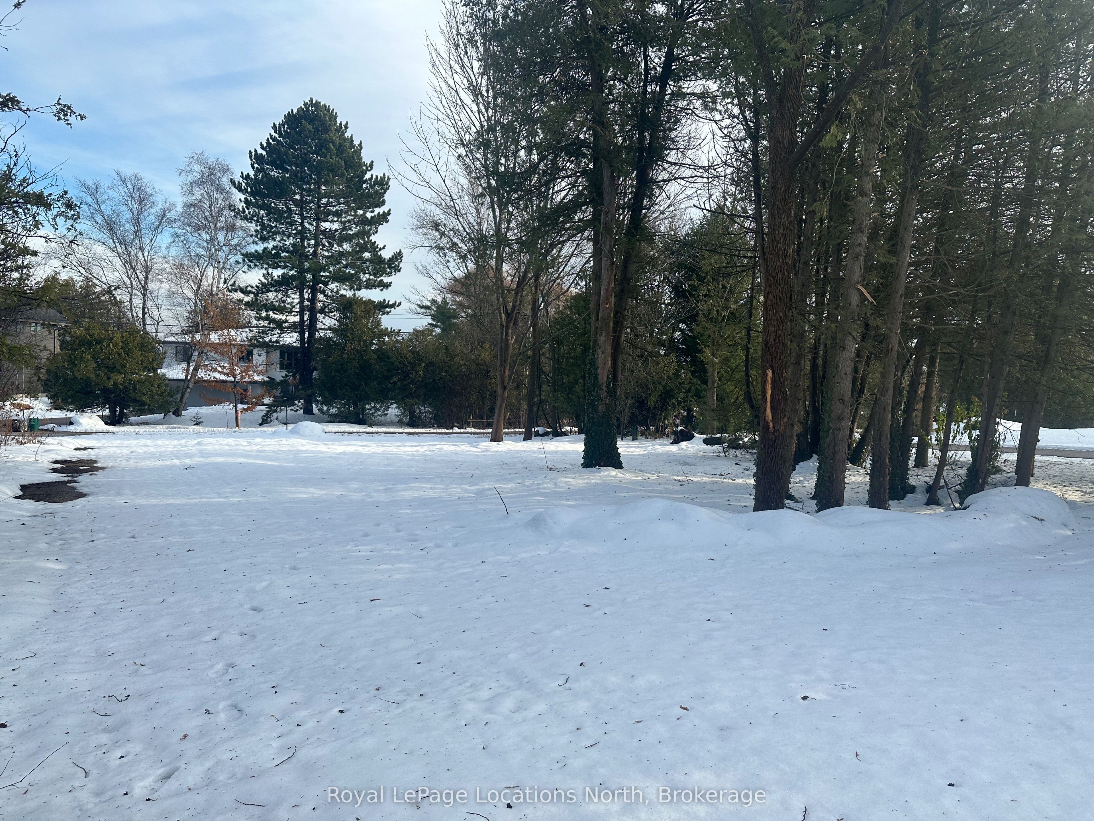 237 Lake Shore Rd Property Photo 17