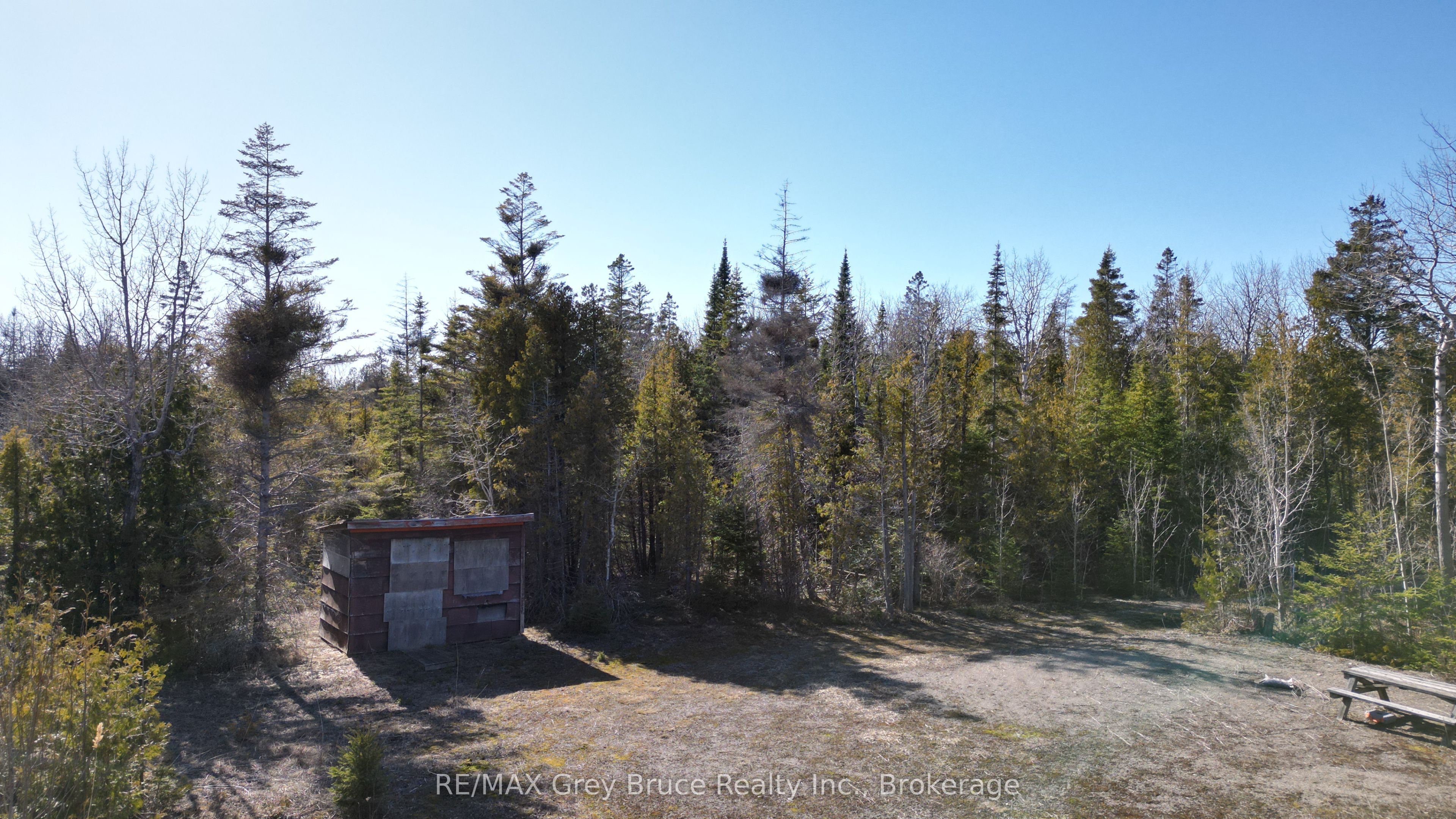 743 Spry Road Property Photo 3