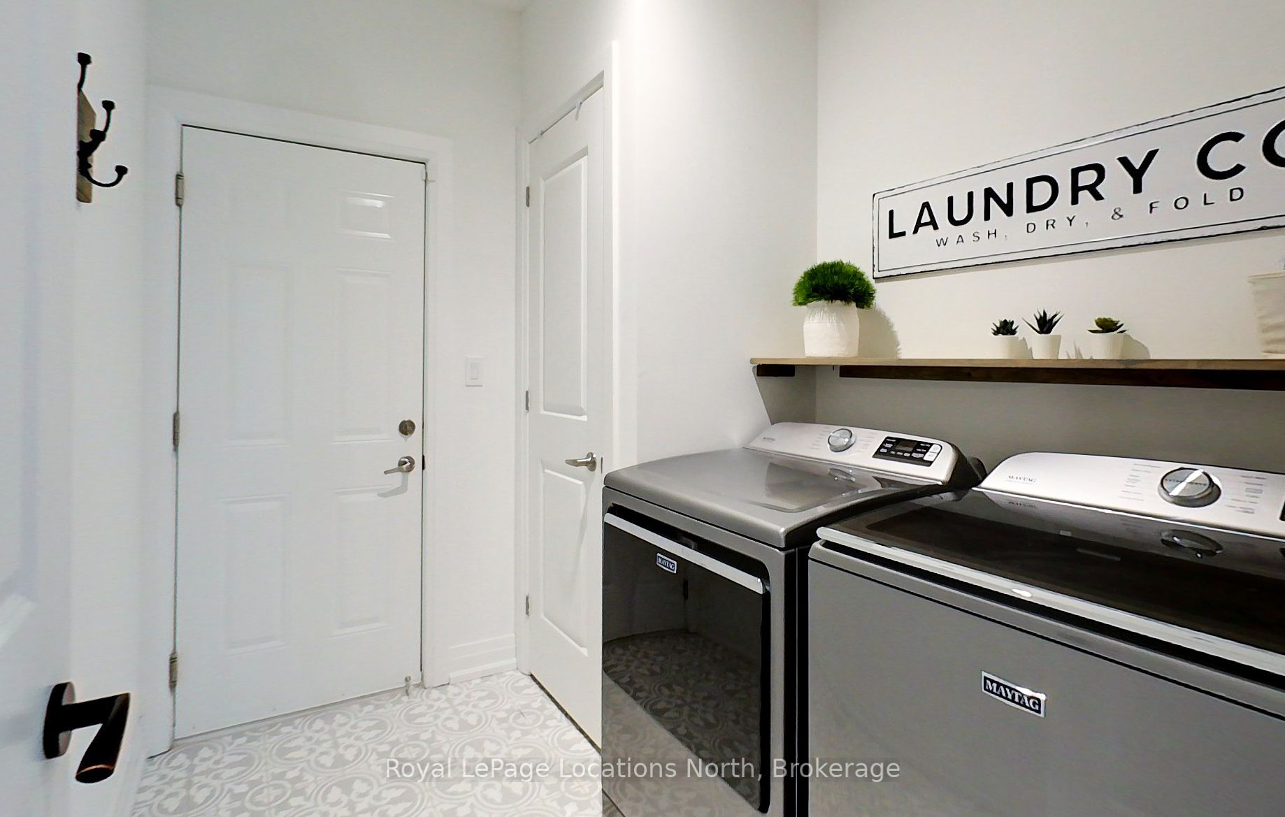 106 Clippers Lane Property Photo 26