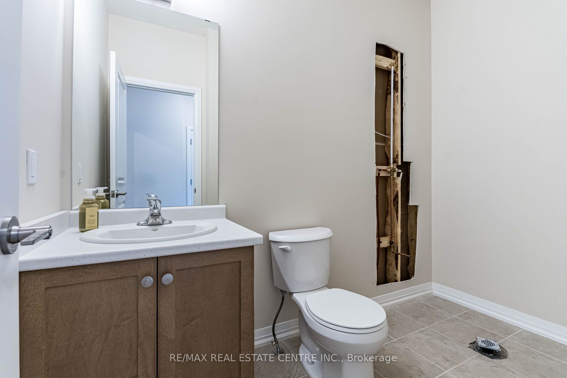 88 Acacia Road Property Photo 14