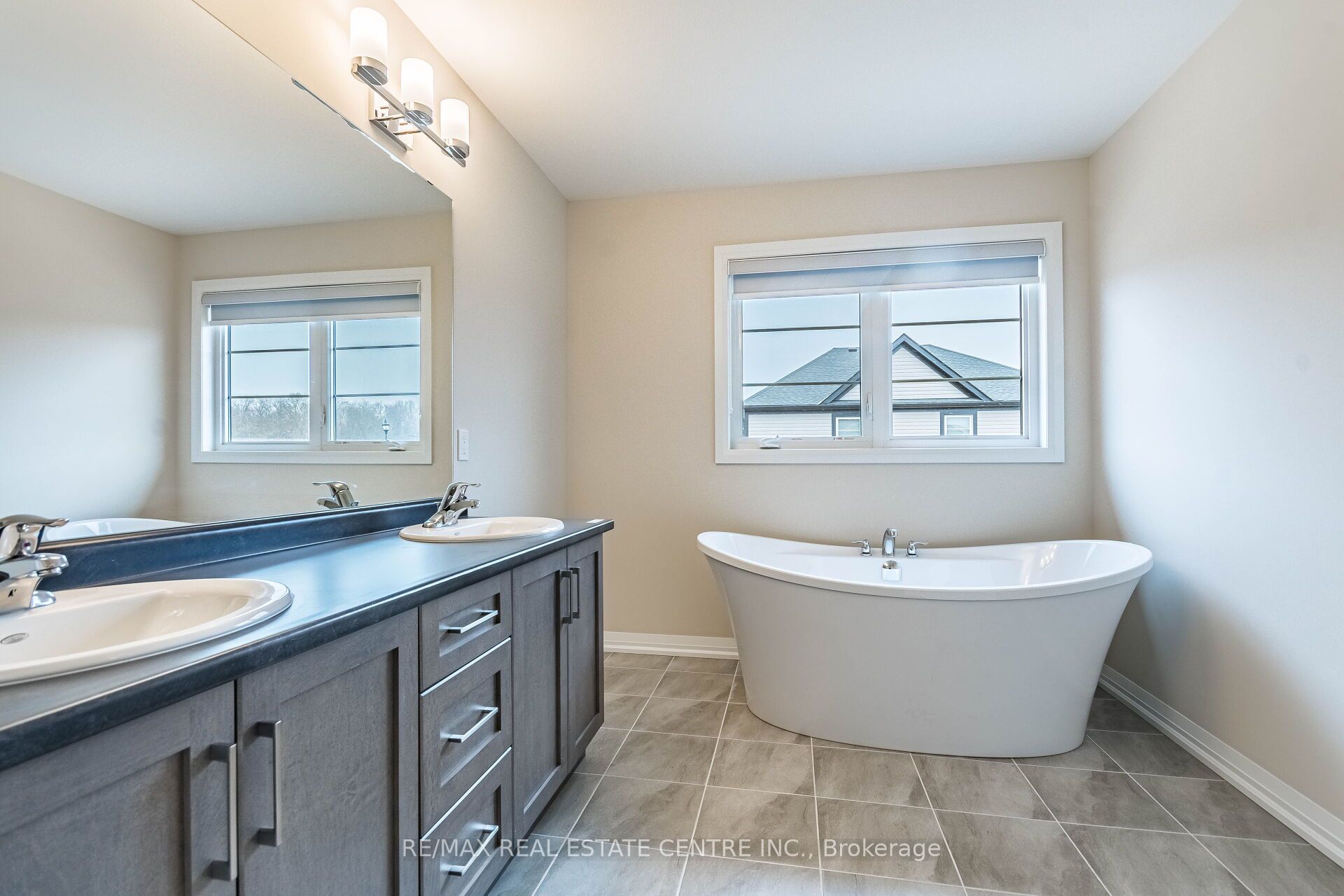 88 Acacia Road Property Photo 22