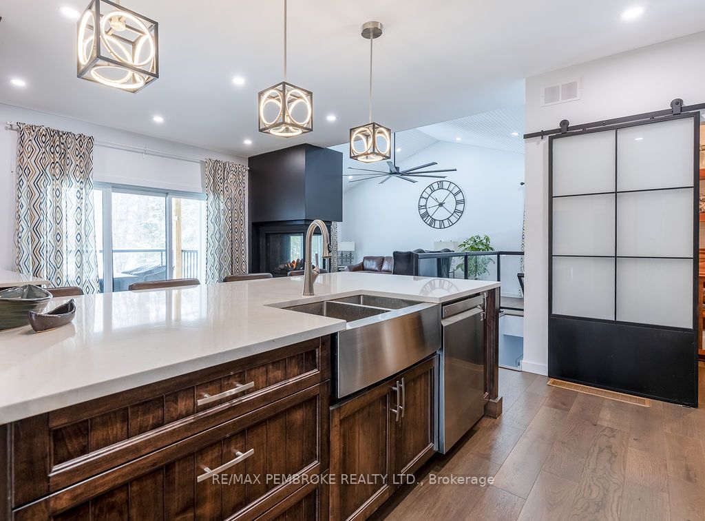 9 Smith Street Property Photo 10