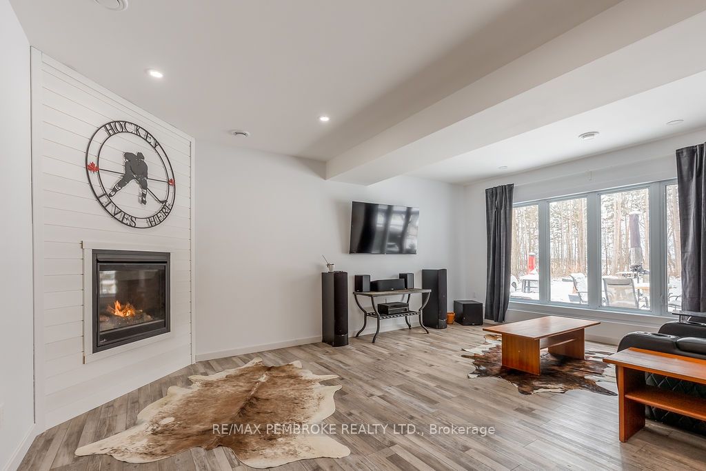 9 Smith Street Property Photo 26
