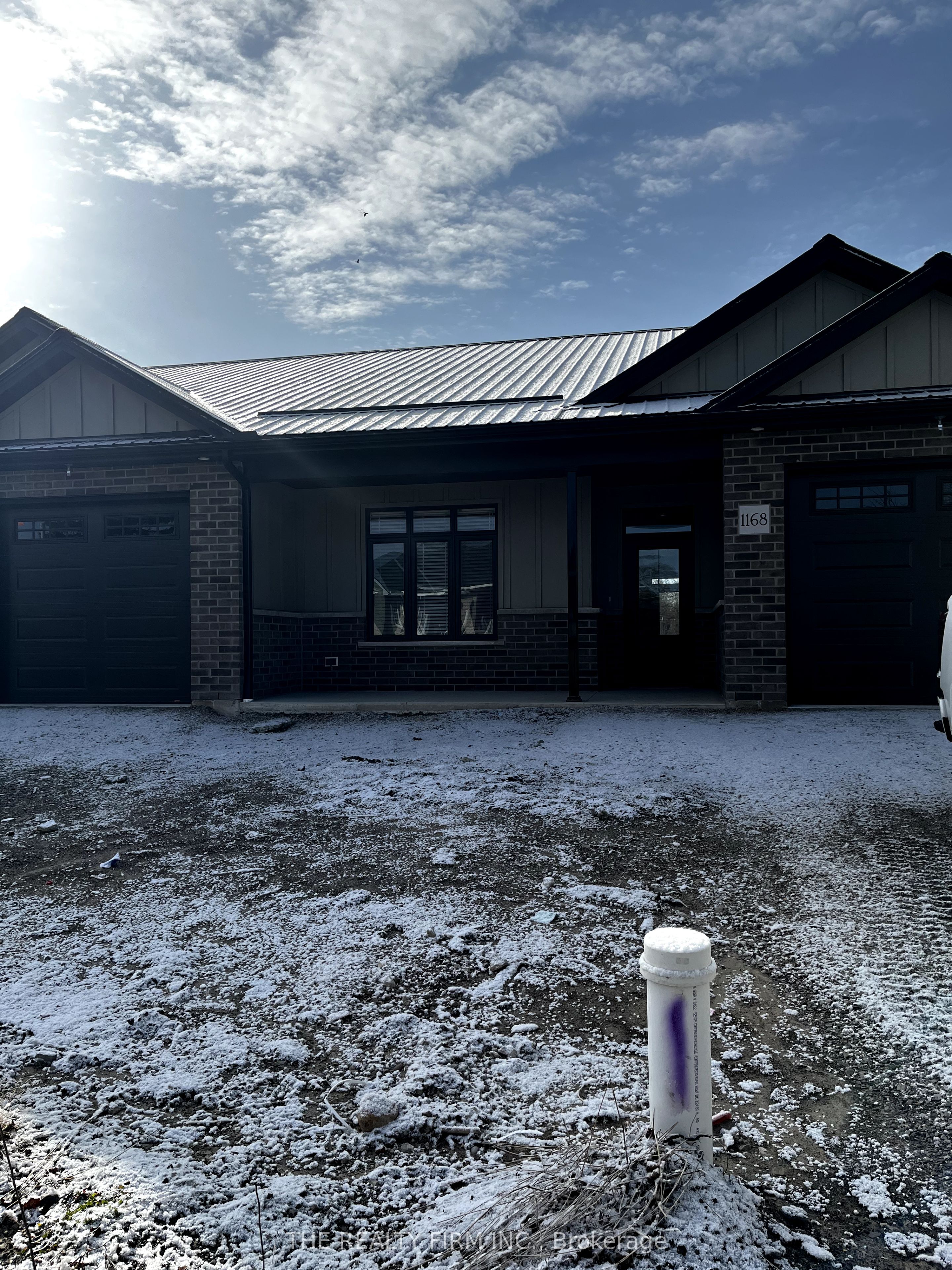 1166 Jane Street Property Photo