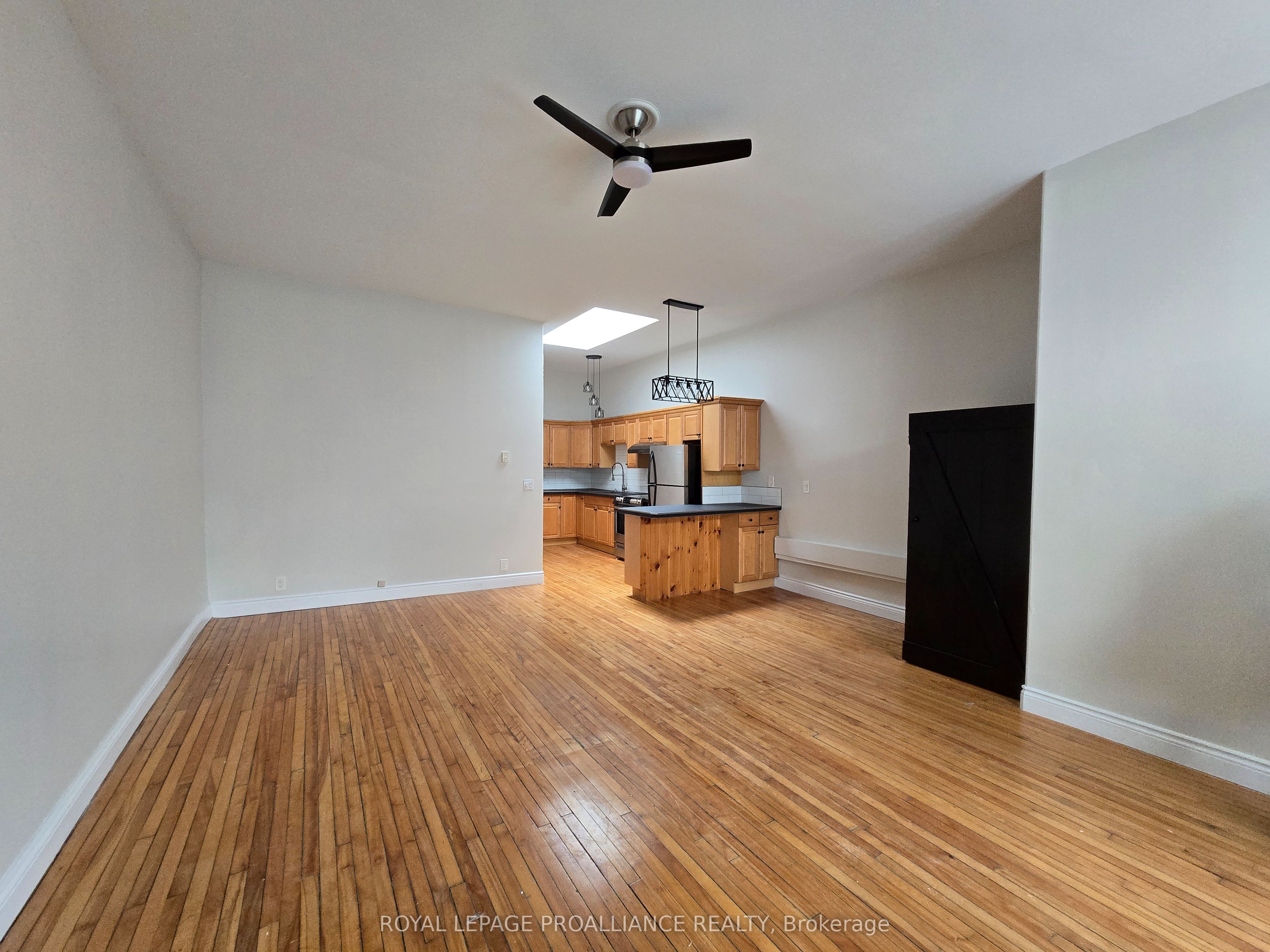 291 Front Street Property Photo 14