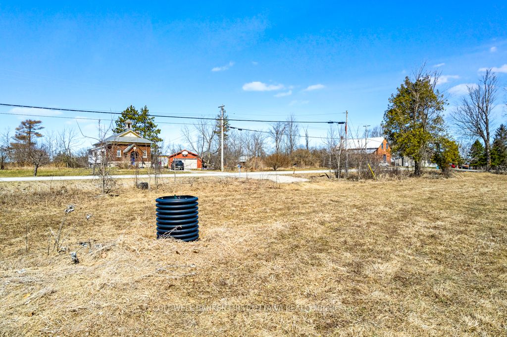 1793 Drummond 7th Concession Property Photo 16