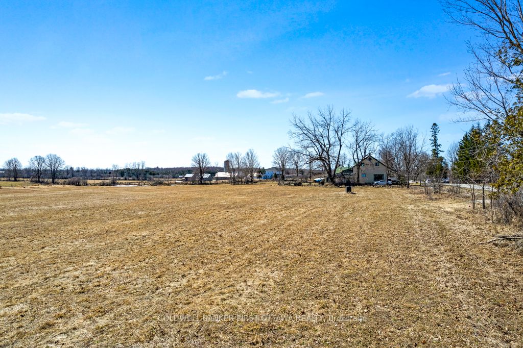 1793 Drummond 7th Concession Property Photo 17