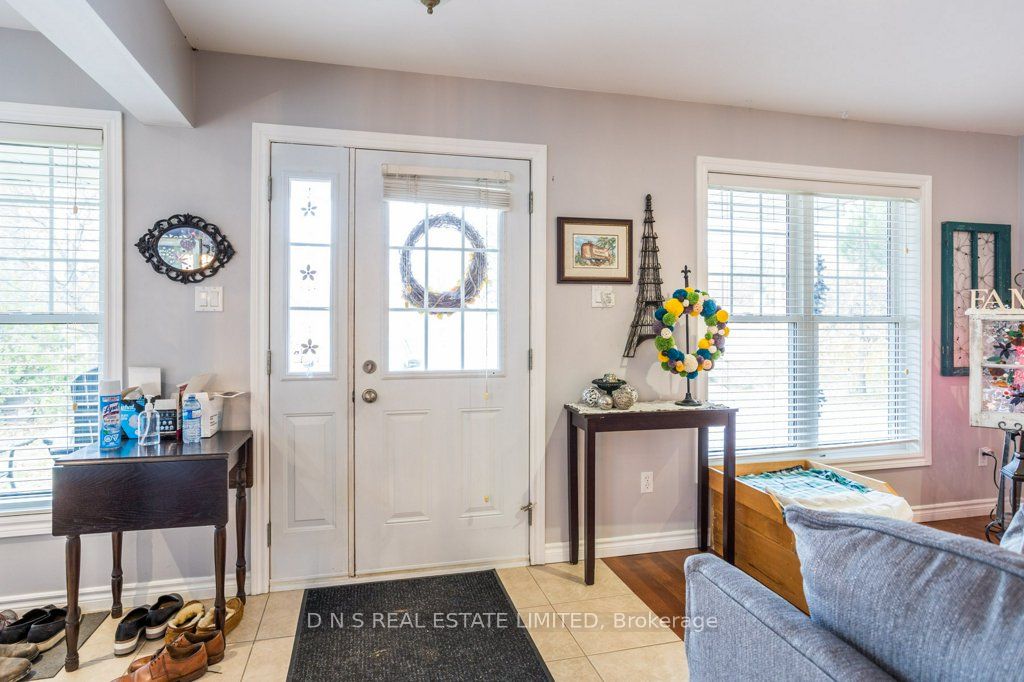 2219 Burnham Line Property Photo 3