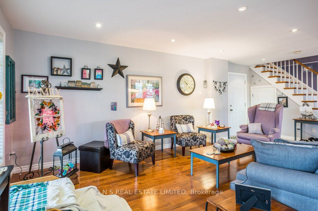 2219 Burnham Line Property Photo 6