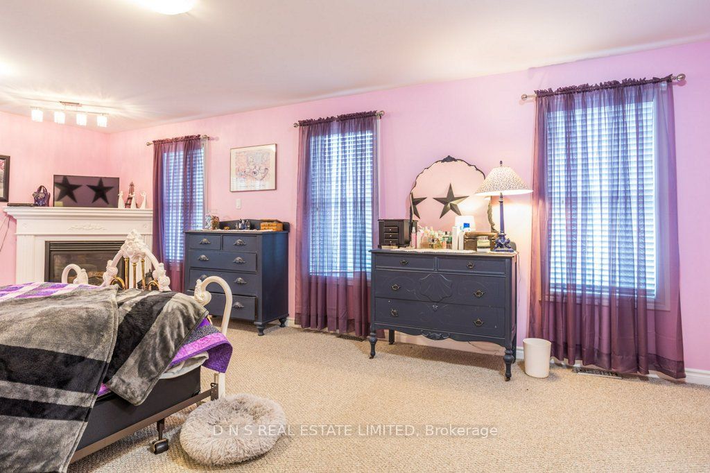 2219 Burnham Line Property Photo 23