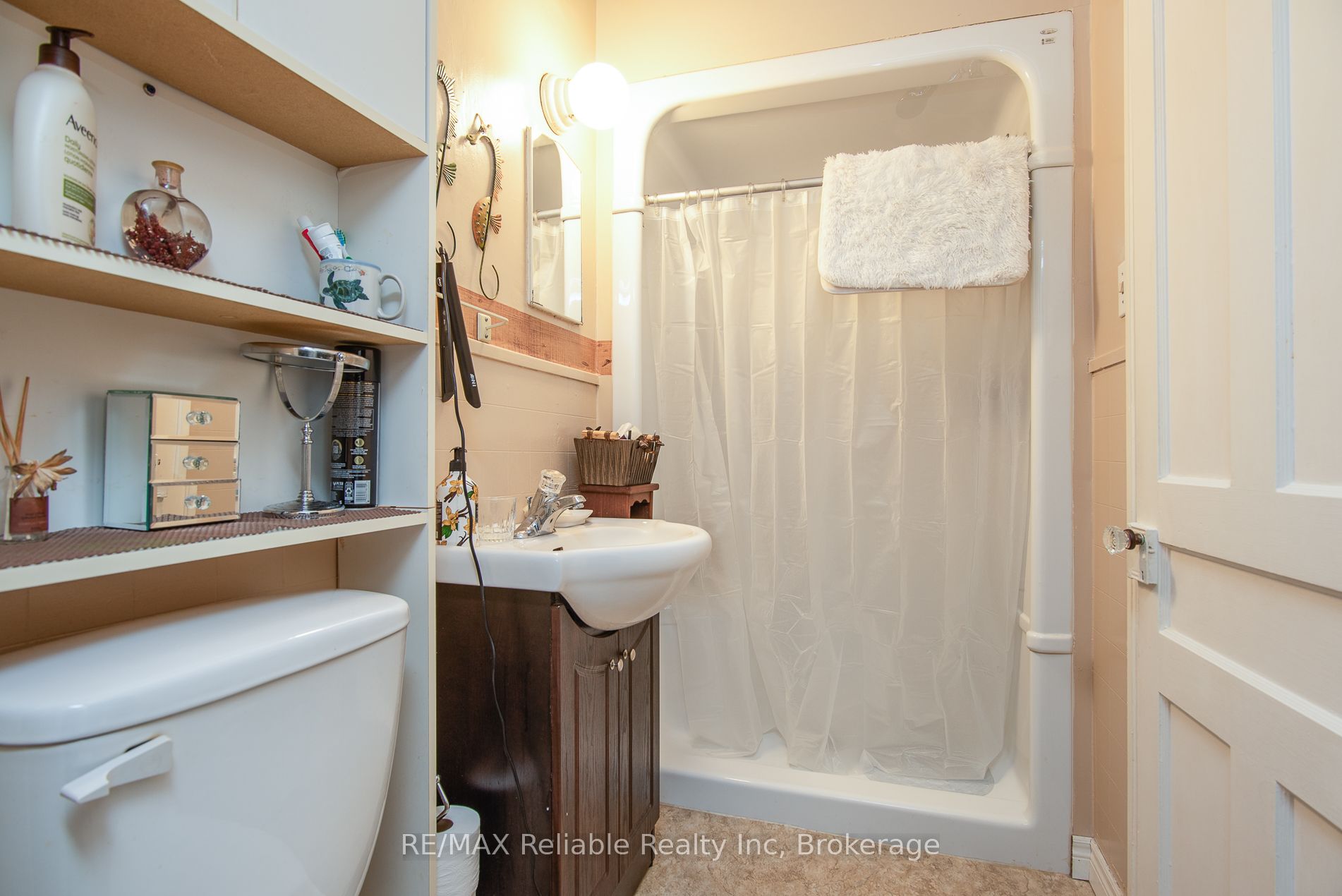 33 Main Street Property Photo 27
