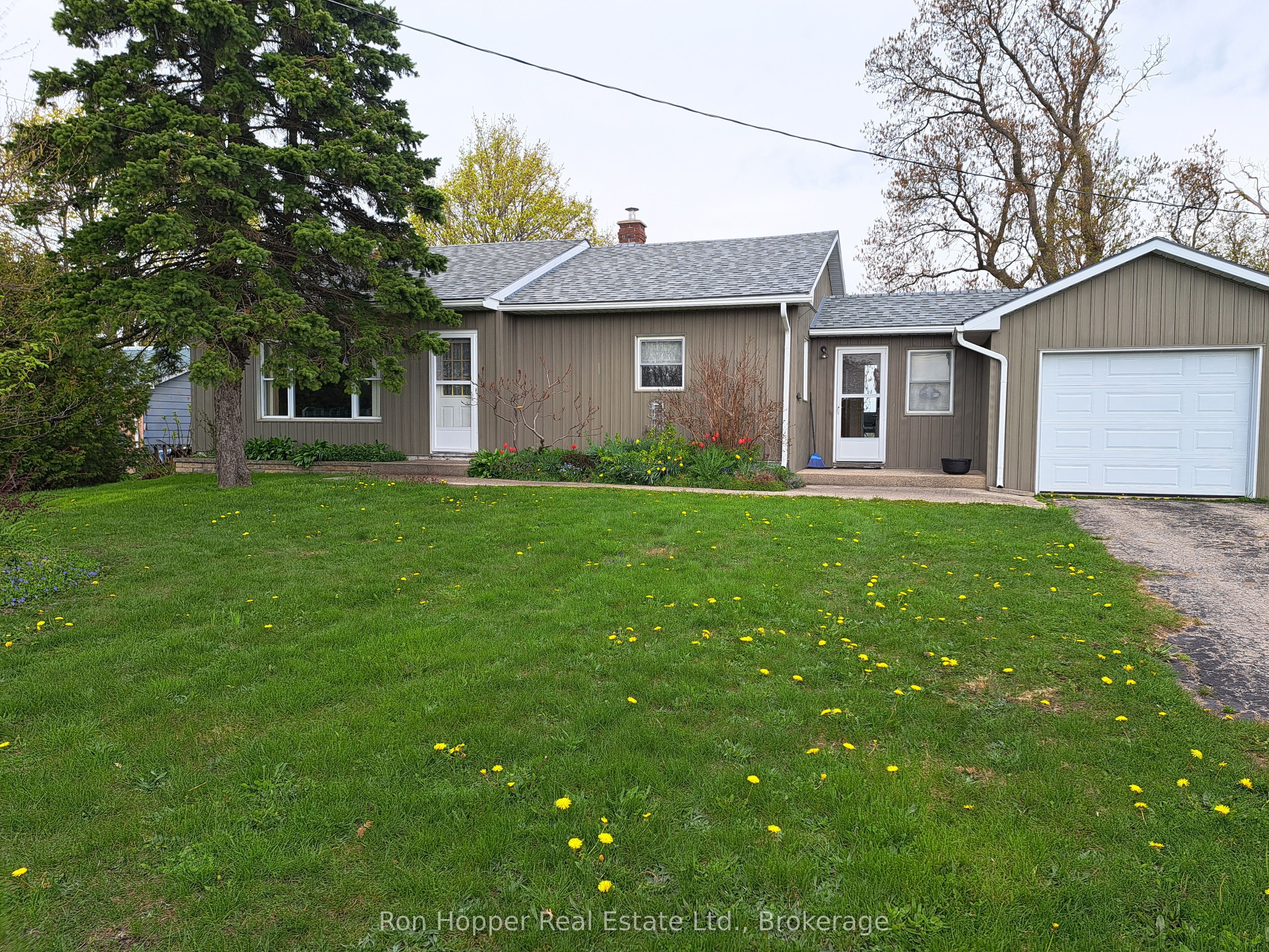 2886 Highway 6 Highway Property Photo 1