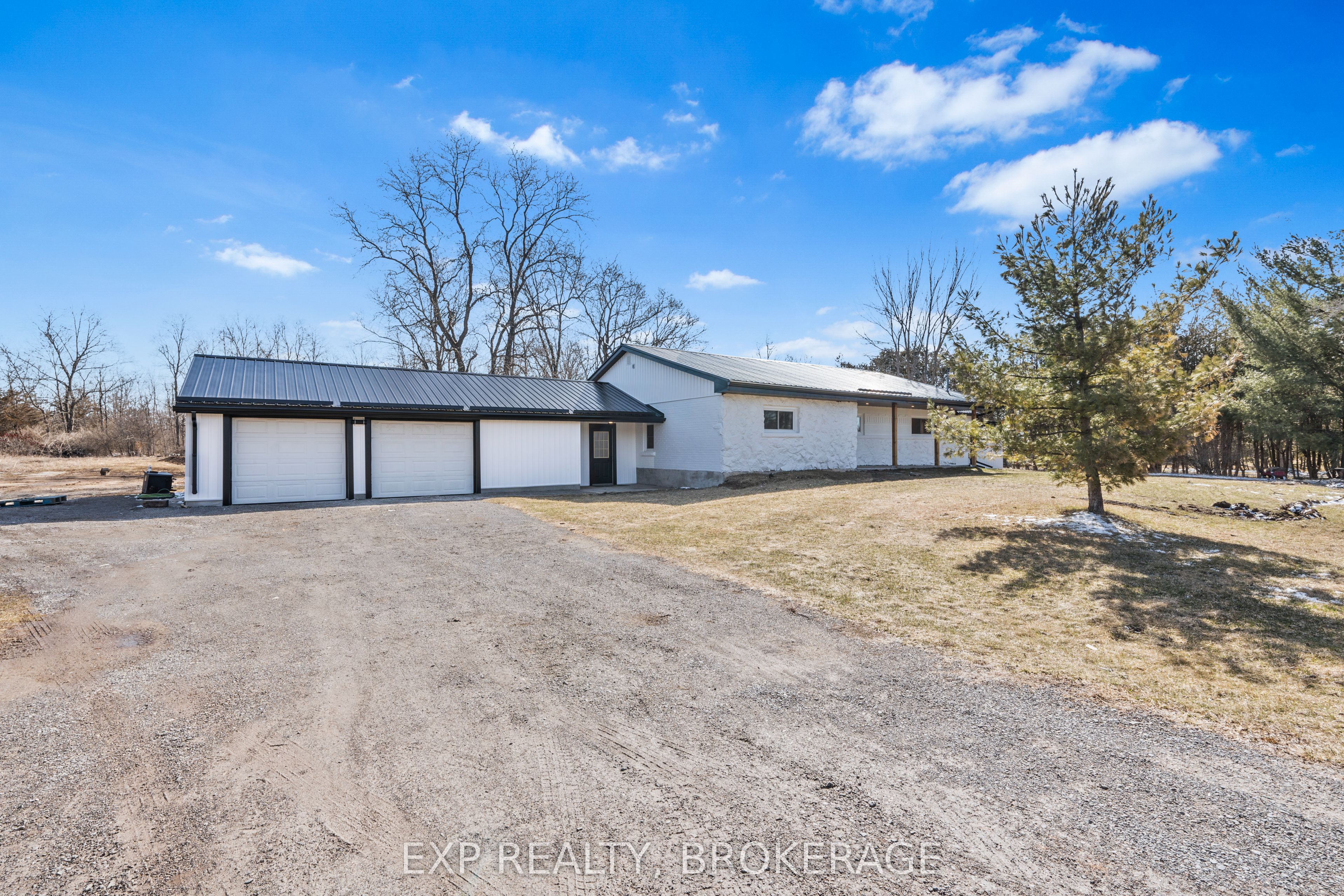 675 Millhaven Road Property Photo