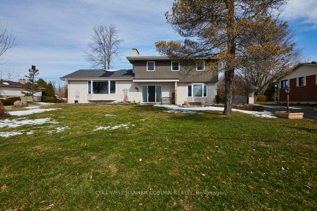 11391 Lakeshore Drive Property Photo