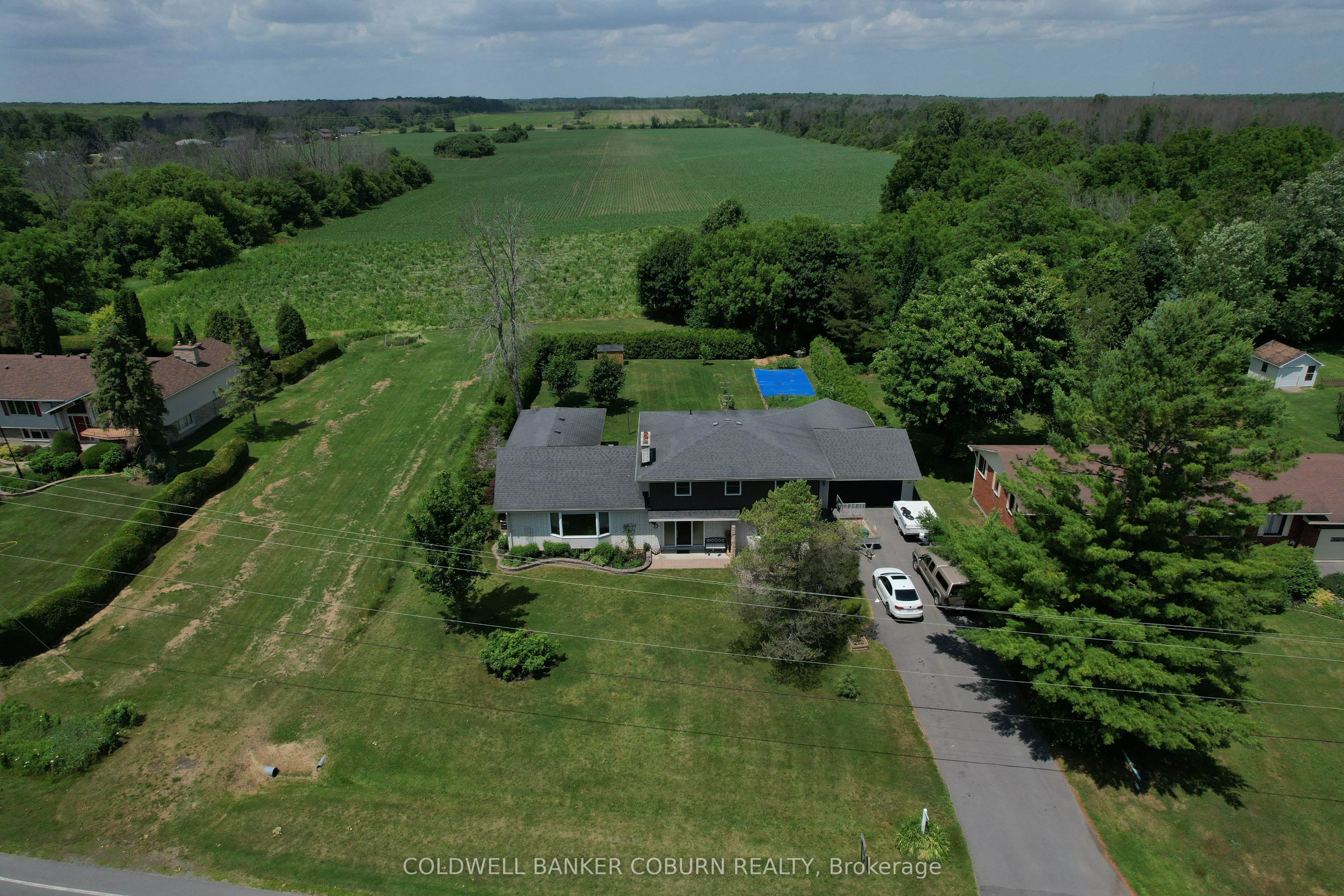 11391 Lakeshore Drive Property Photo 4