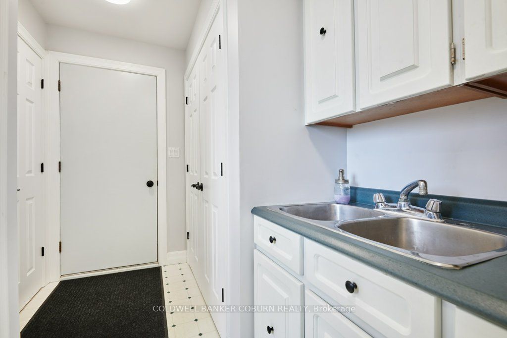 11391 Lakeshore Drive Property Photo 19