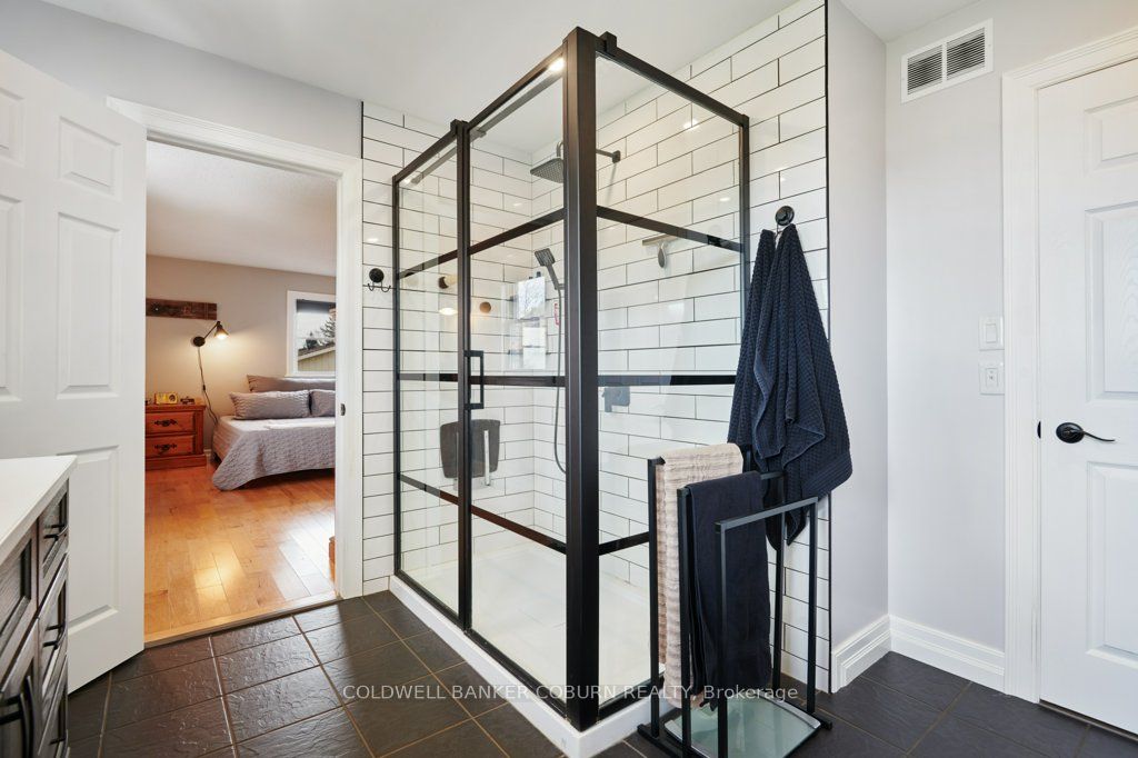 11391 Lakeshore Drive Property Photo 30