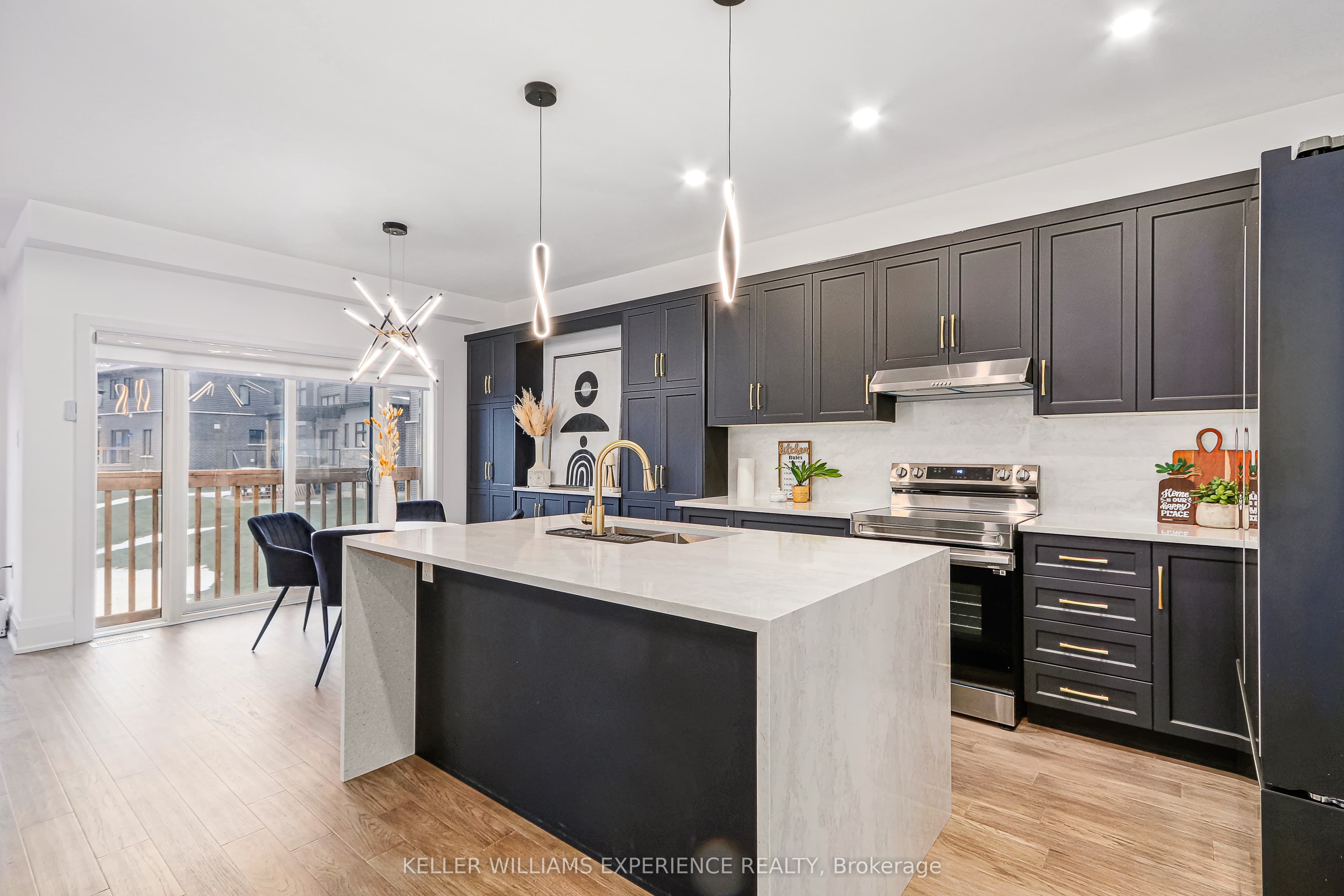 129 Sebastian Street Property Photo 6
