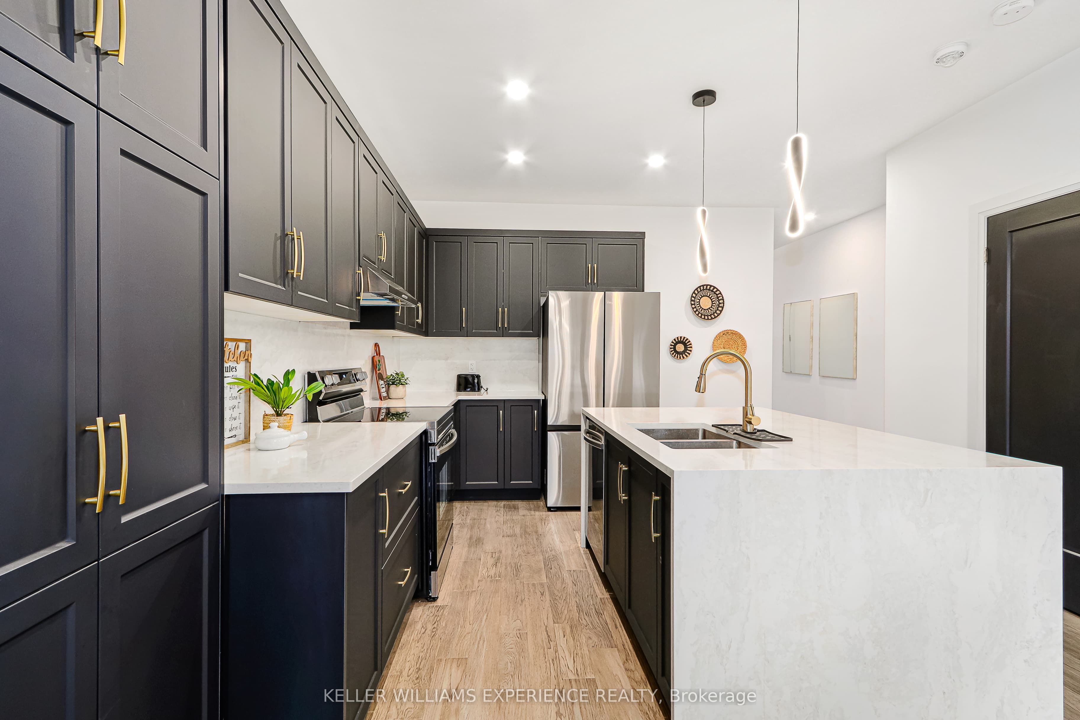 129 Sebastian Street Property Photo 7