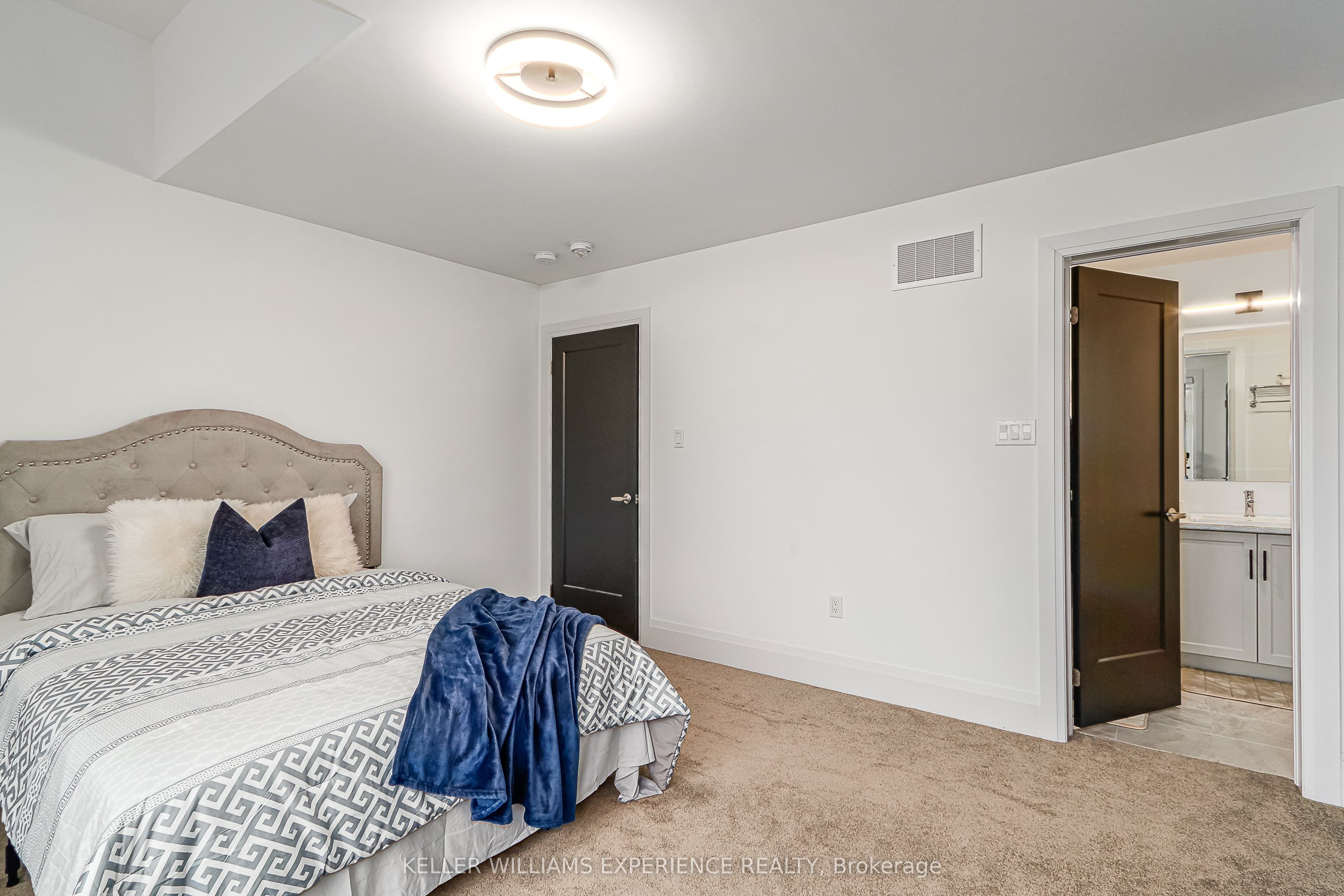 129 Sebastian Street Property Photo 20
