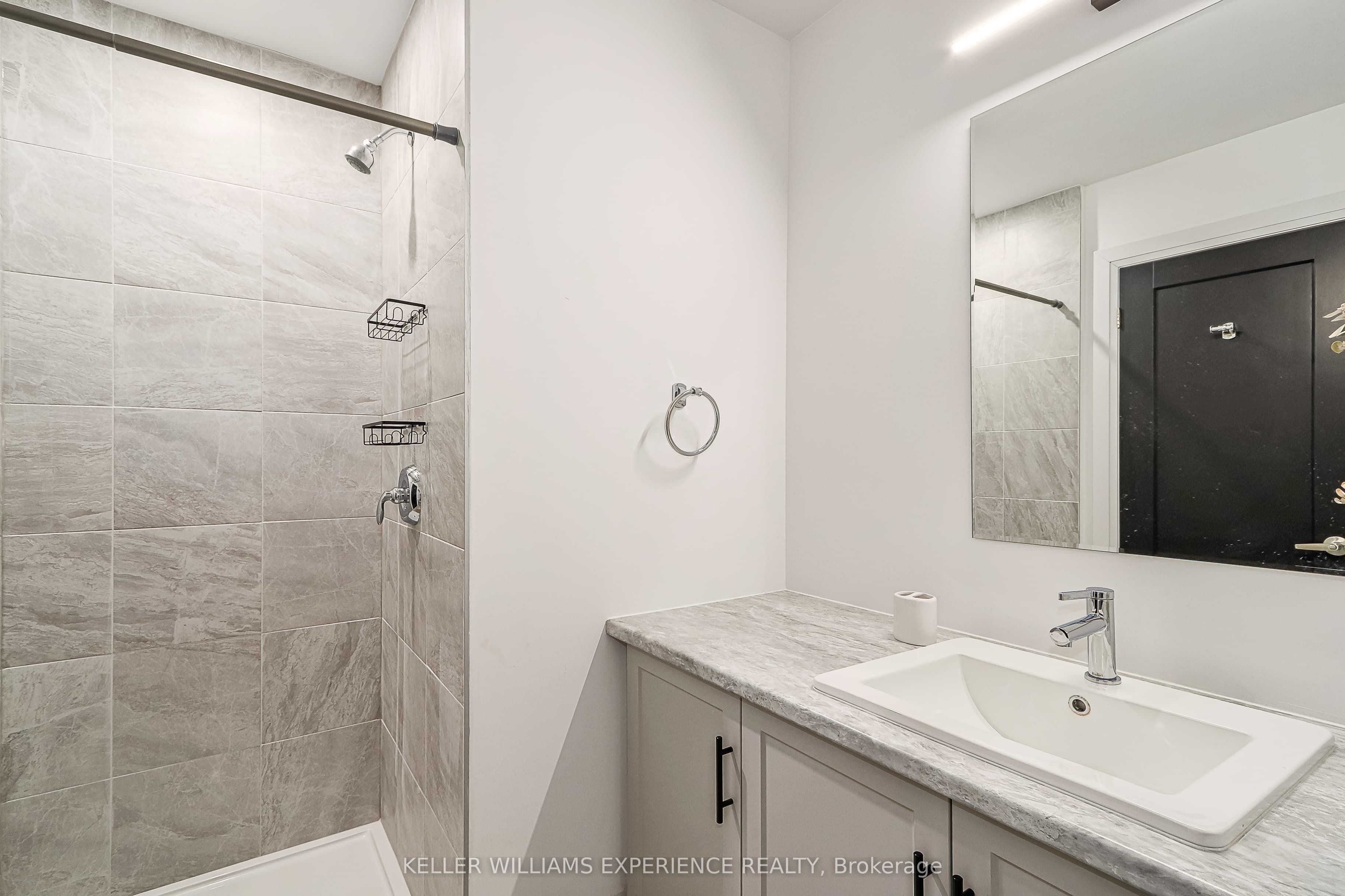 129 Sebastian Street Property Photo 23