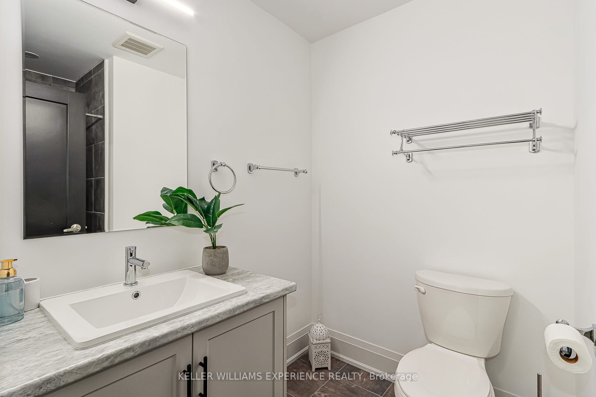 129 Sebastian Street Property Photo 26