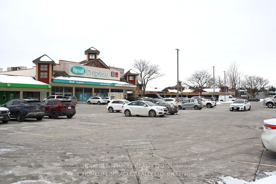 #10 - 666 Woolwich Street Property Photo 6