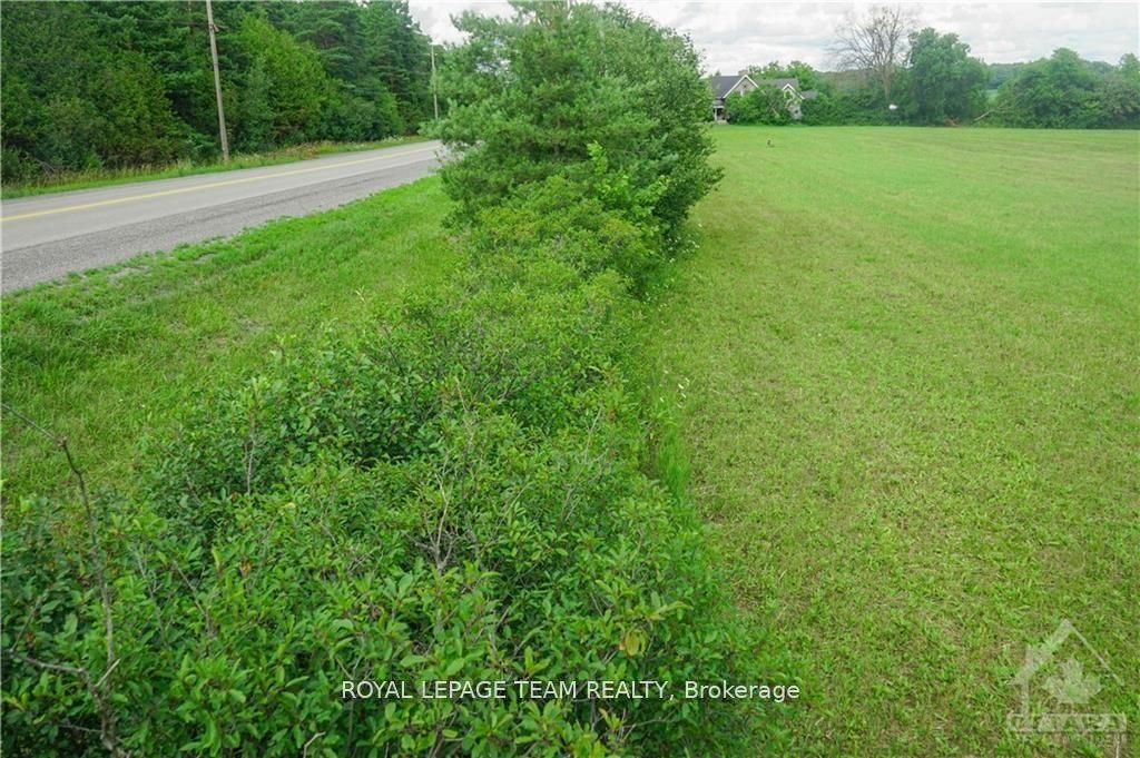 8530 Victoria Street Property Photo 4