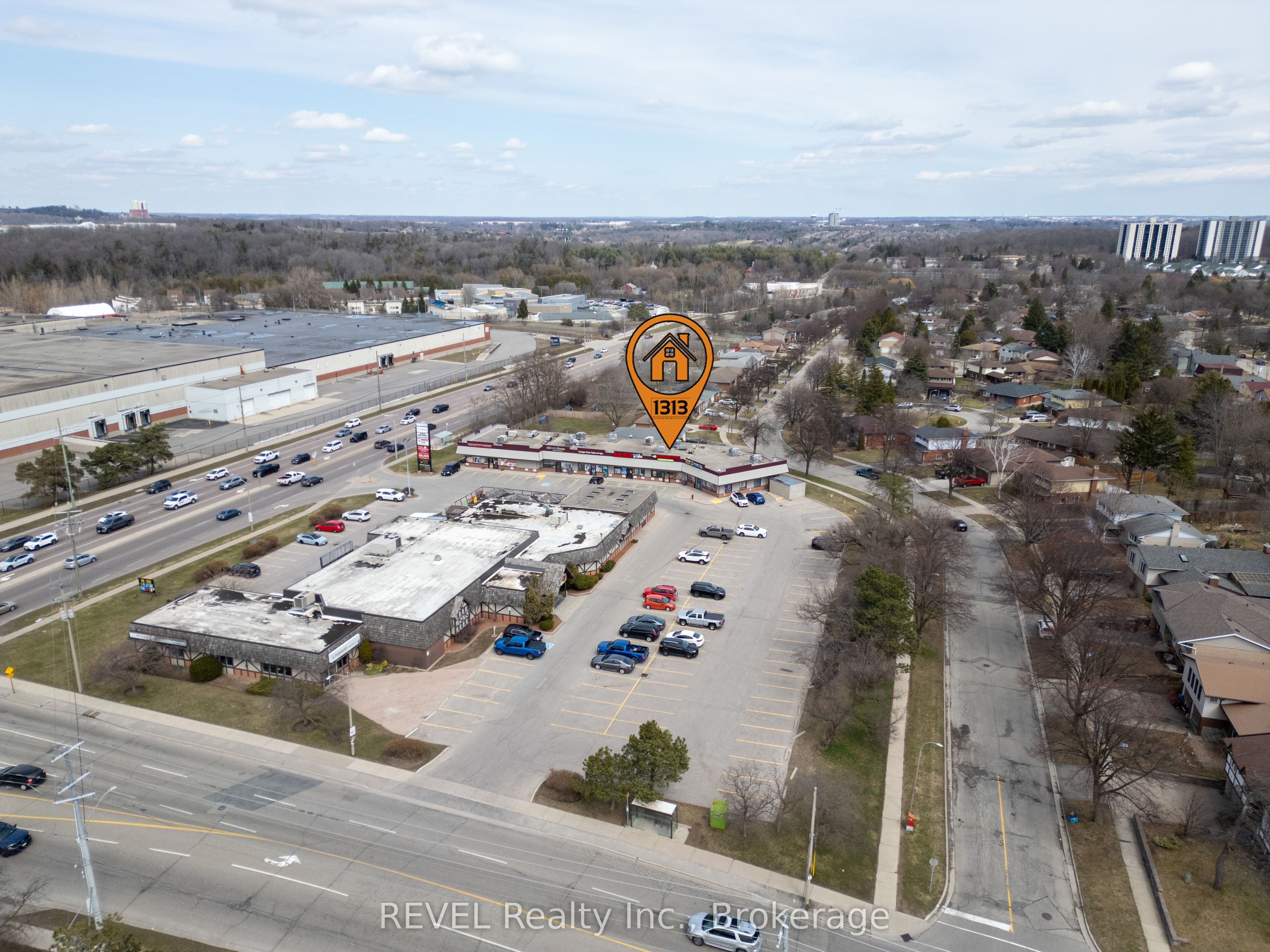 #105 - 600 Doon Village Road Property Photo 5