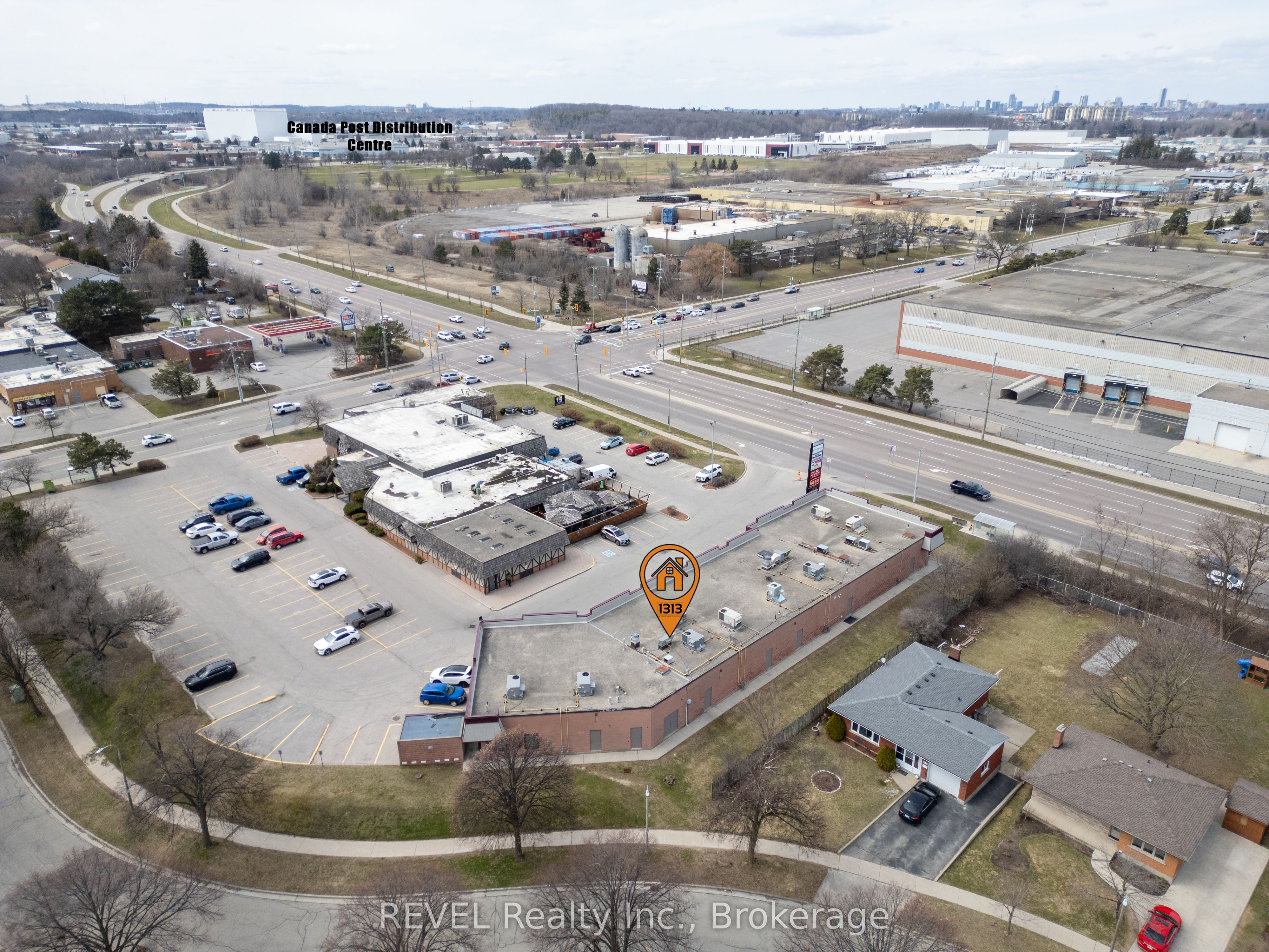 #105 - 600 Doon Village Road Property Photo 13