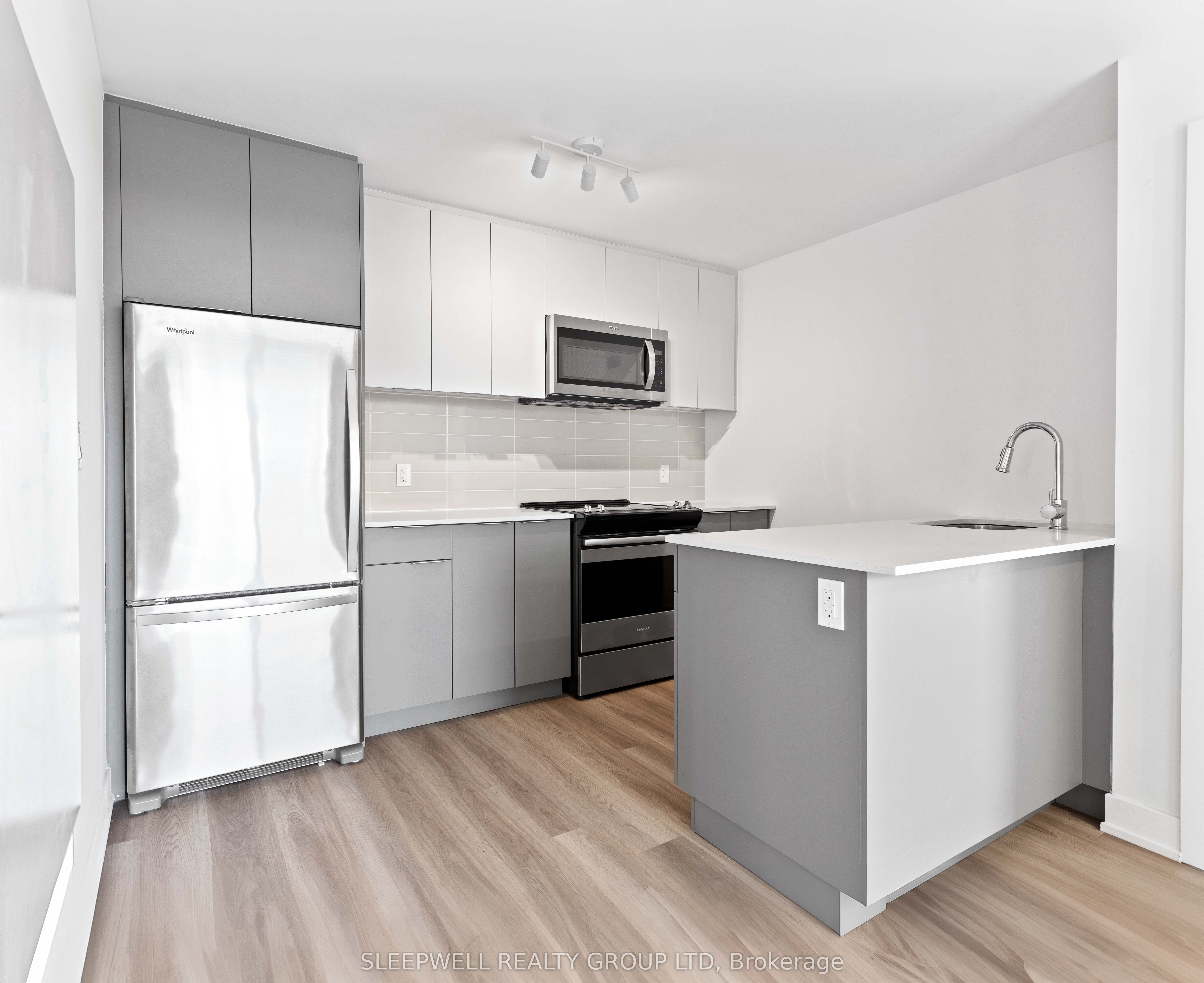 1366 Carling Avenue 406 Property Photo 5